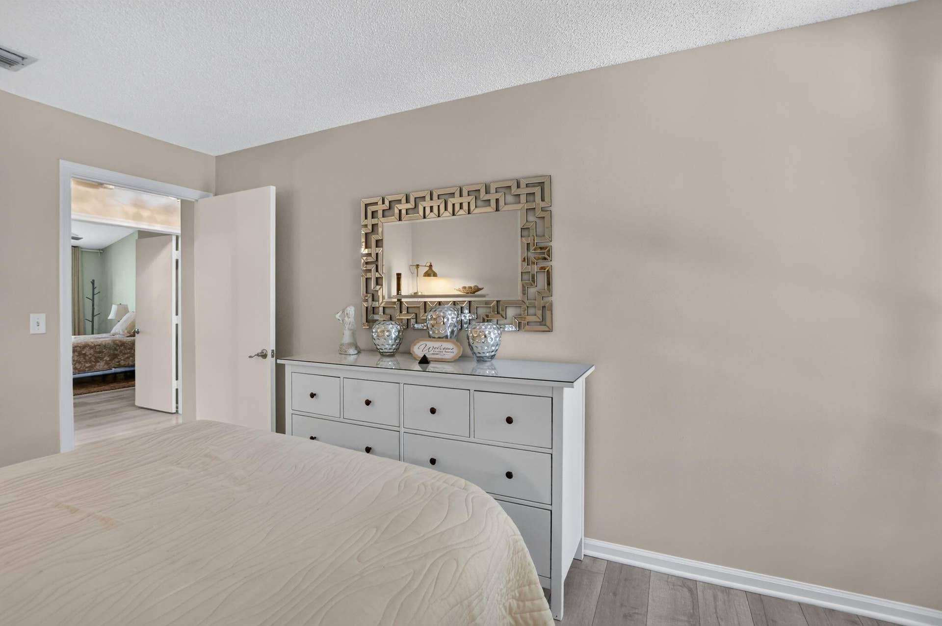 2260 Discovery Circle W, Deerfield Beach, FL 33442 25-web-or-mls-DSC_2111