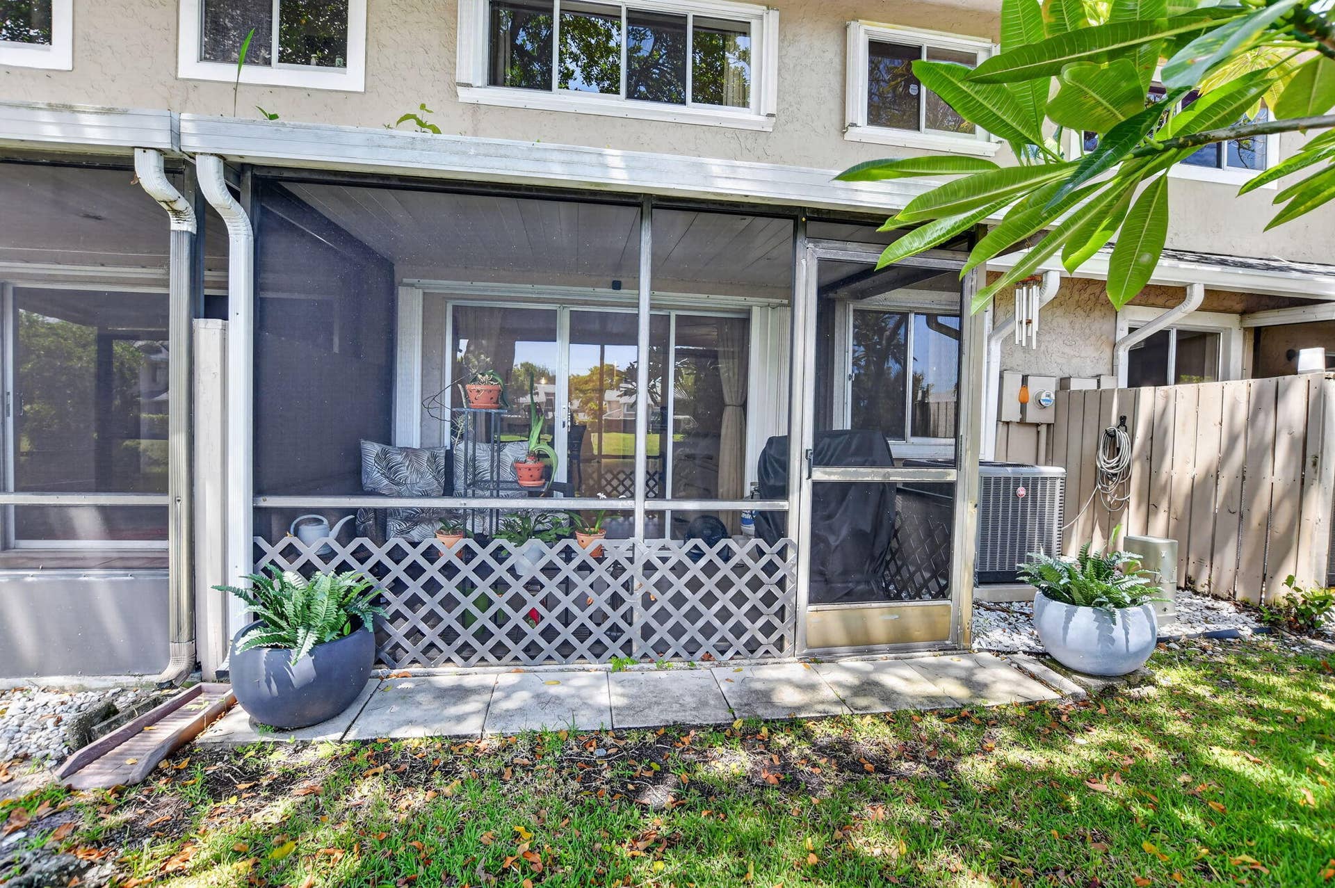 2260 Discovery Circle W, Deerfield Beach, FL 33442 32-web-or-mls-DSC_2086