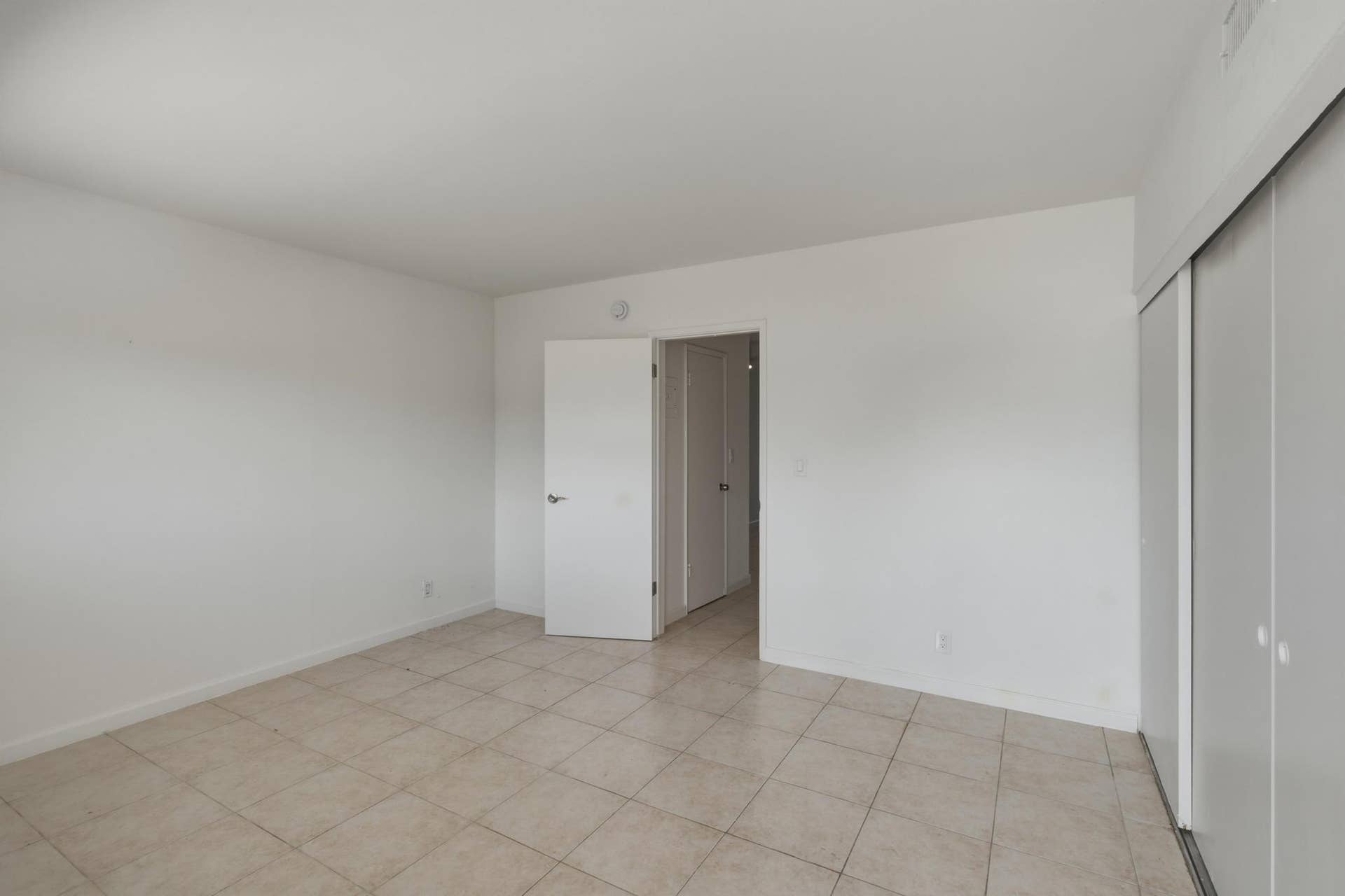 4529 NE 21st Avenue, #Unit 3, Fort Lauderdale, FL 33308 DSC06620
