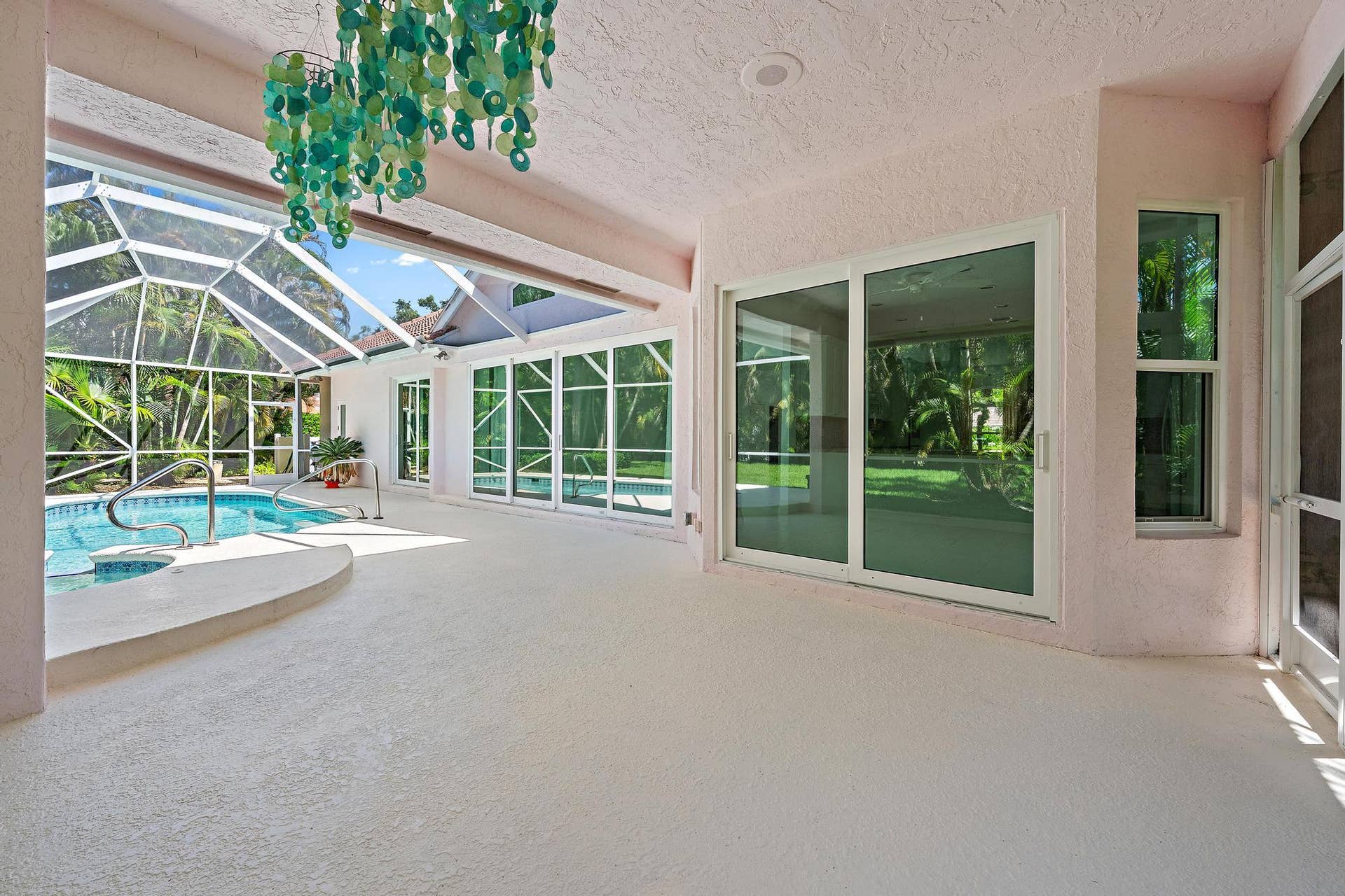 18504 SE Heritage Oaks Lane, Jupiter, FL 33469 Covered Patio