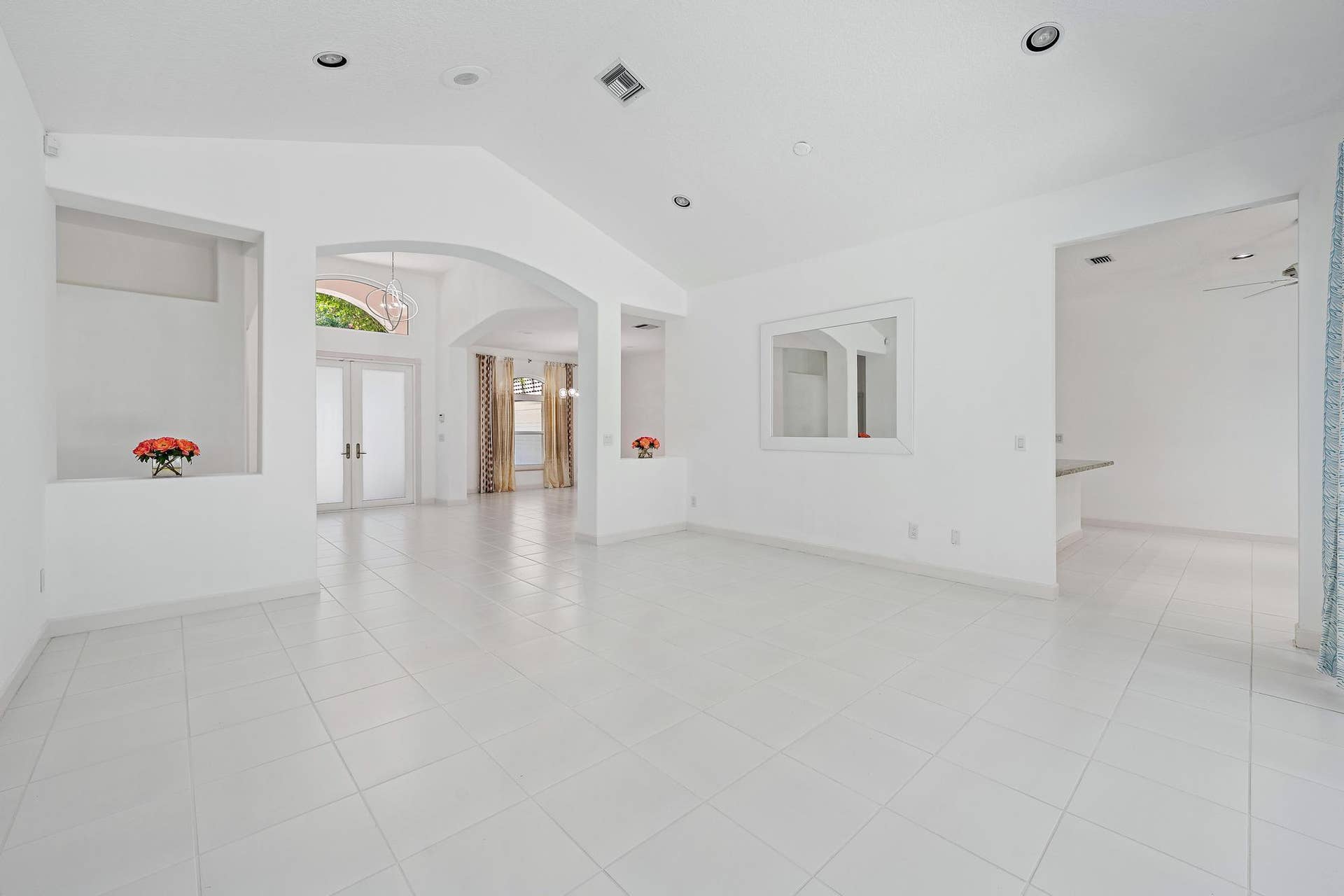 18504 SE Heritage Oaks Lane, Jupiter, FL 33469 Living