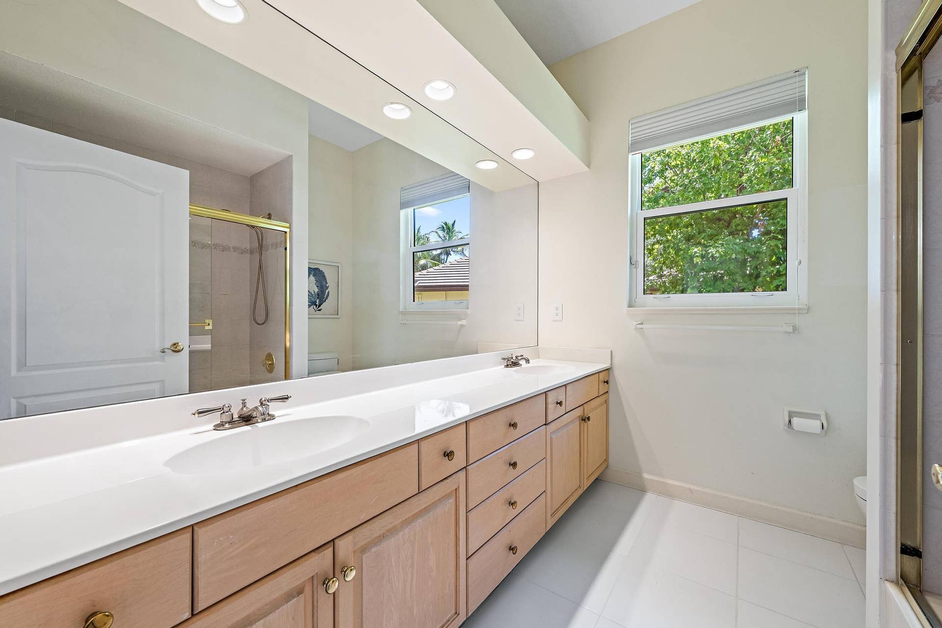 18504 SE Heritage Oaks Lane, Jupiter, FL 33469 Full Bath