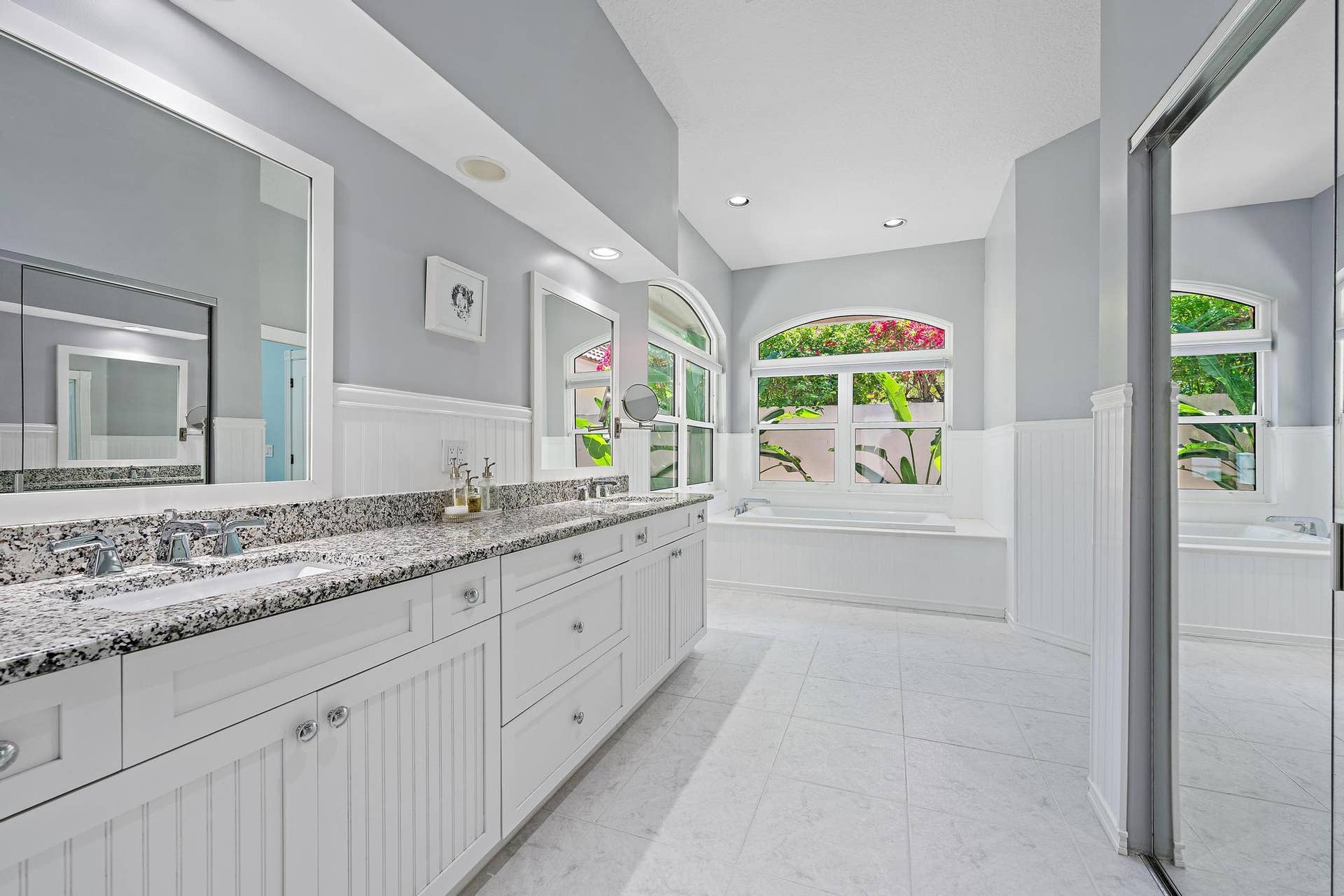 18504 SE Heritage Oaks Lane, Jupiter, FL 33469 Primary Bath