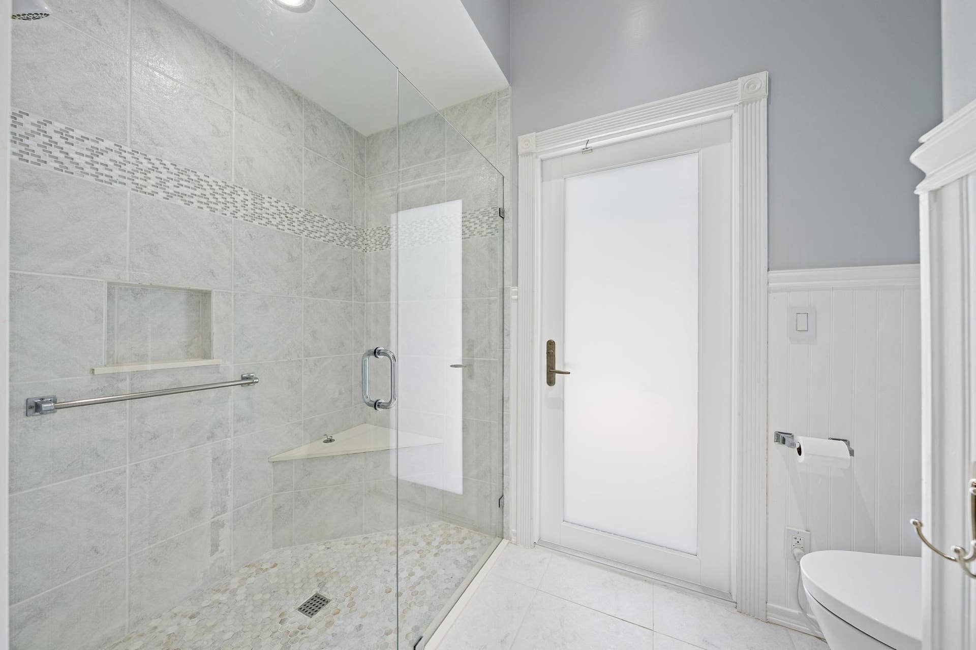 18504 SE Heritage Oaks Lane, Jupiter, FL 33469 Primary Shower