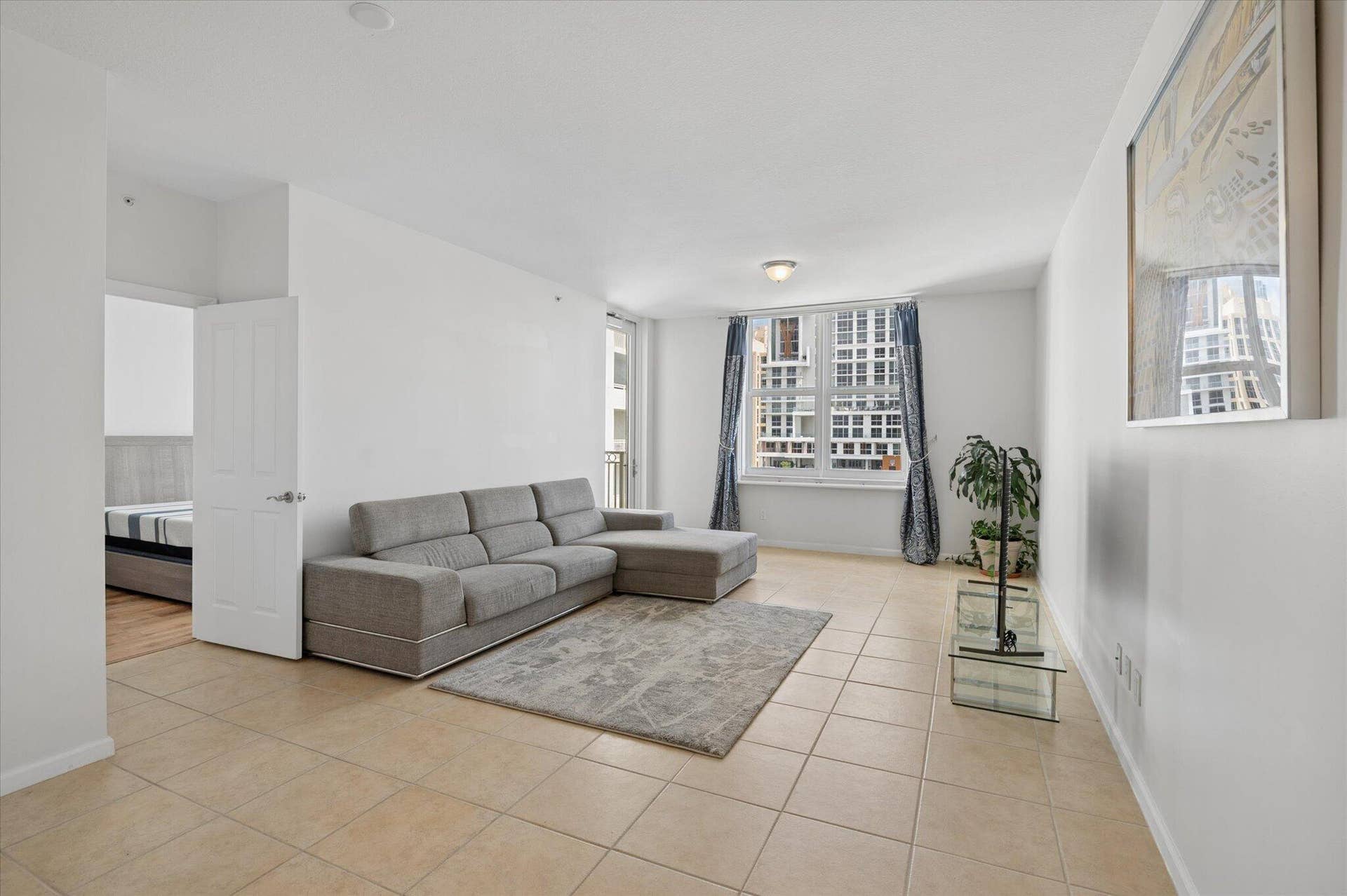 42-Steiner-511 5th Ave #1422-2