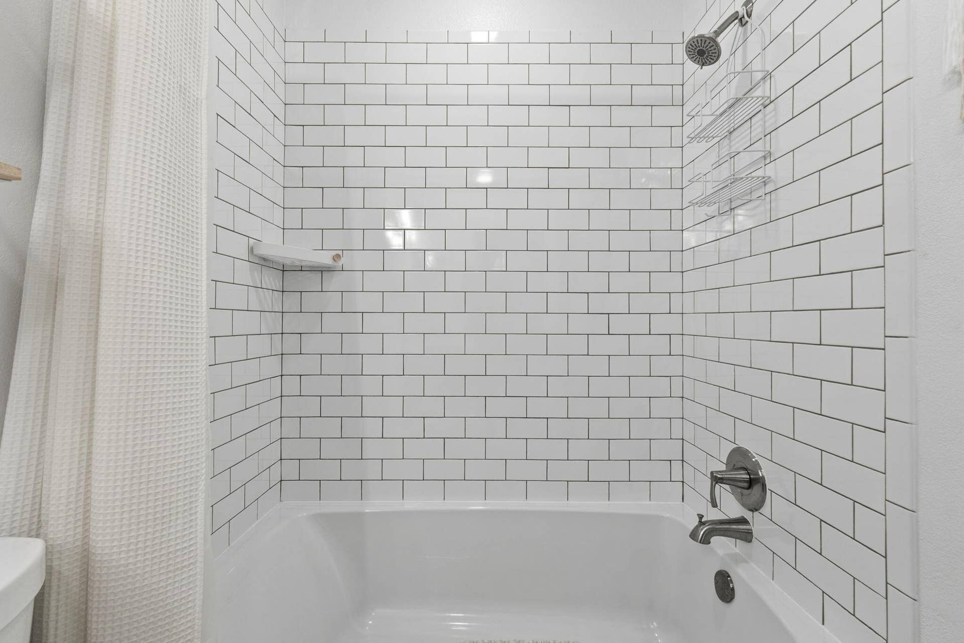 1431 SE COLCHESTER Circle, Port St Lucie, FL 34952 Bath 2