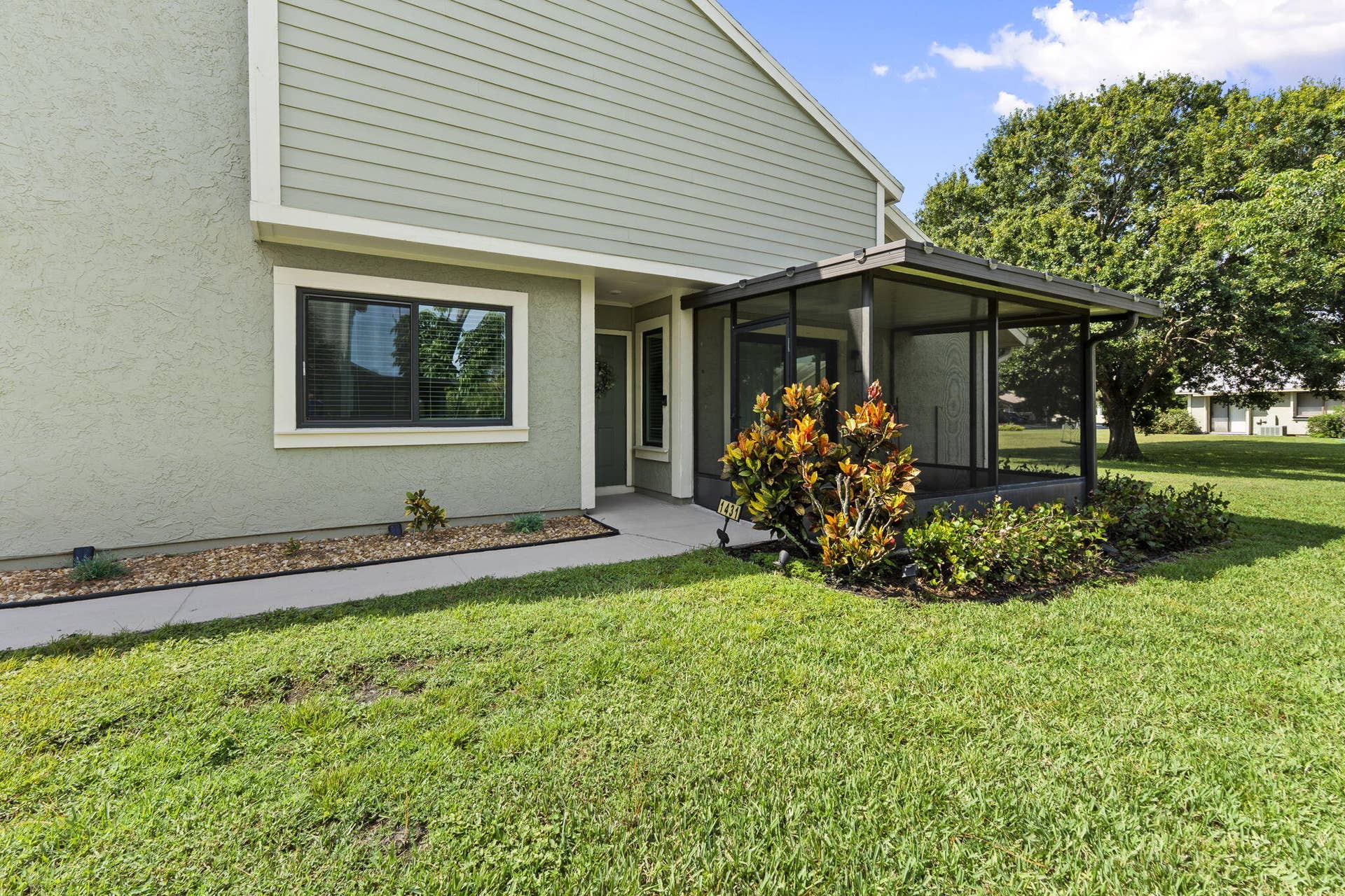 1431 SE COLCHESTER Circle, Port St Lucie, FL 34952 Side
