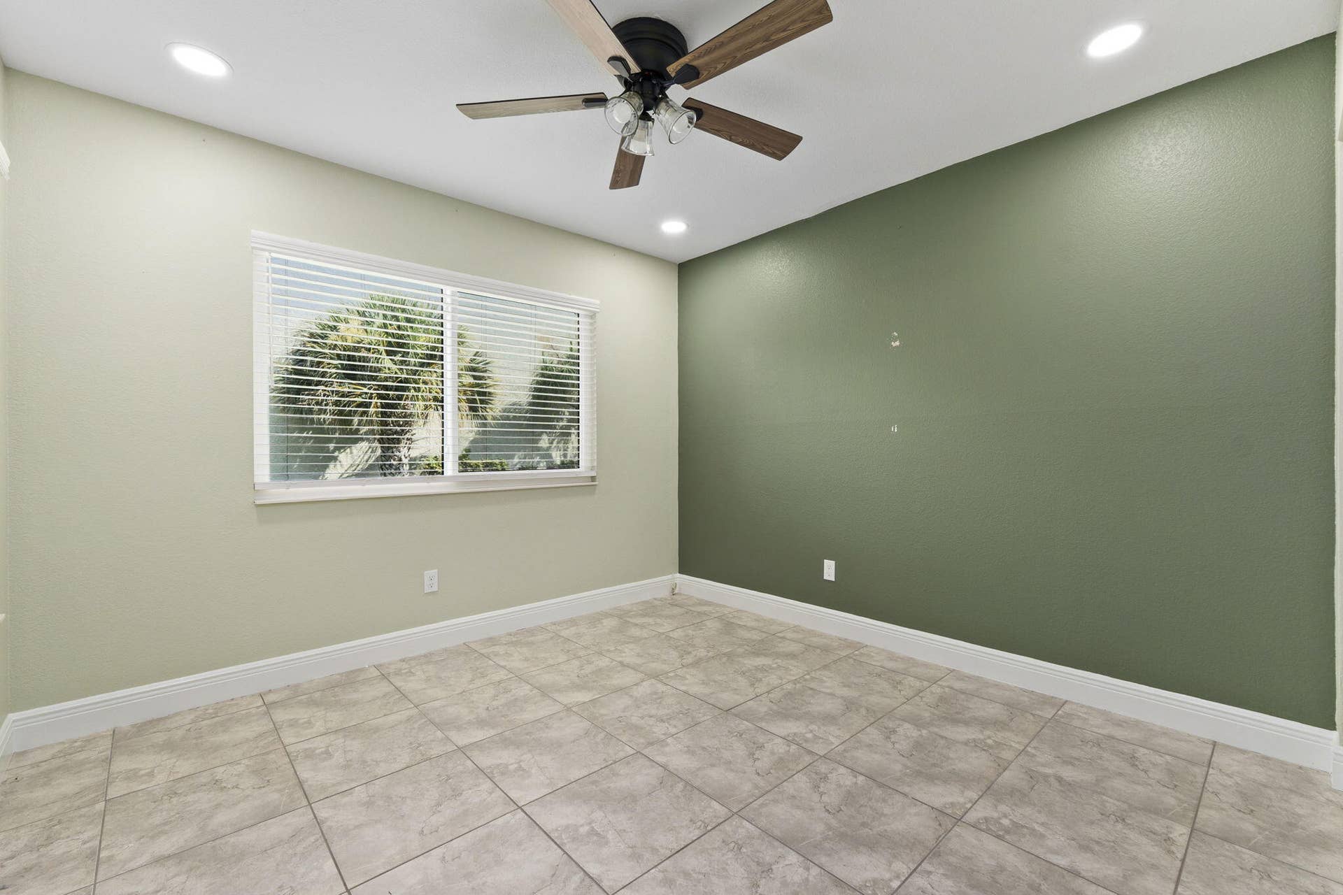 1431 SE COLCHESTER Circle, Port St Lucie, FL 34952 Bed 2