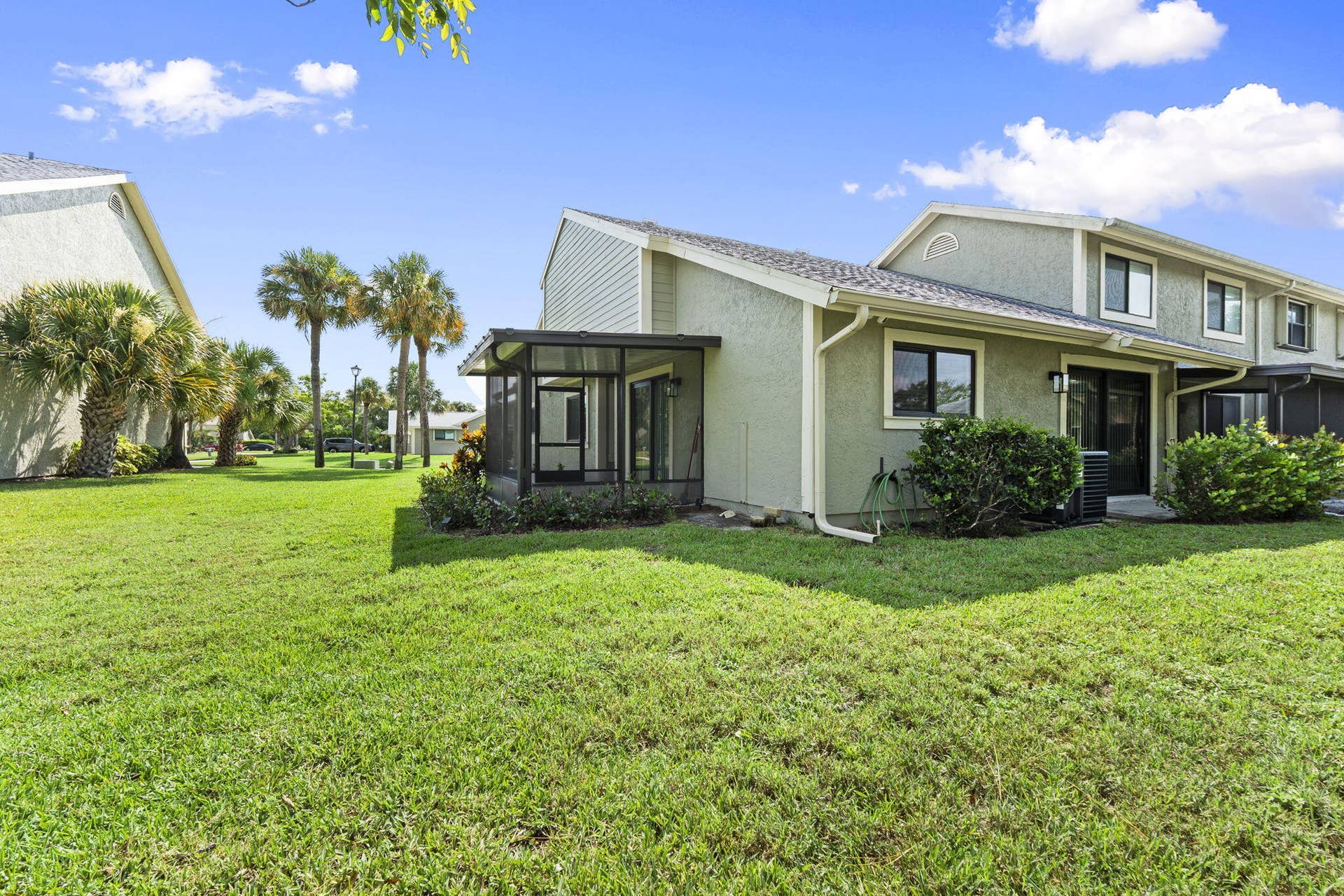 1431 SE COLCHESTER Circle, Port St Lucie, FL 34952 Back
