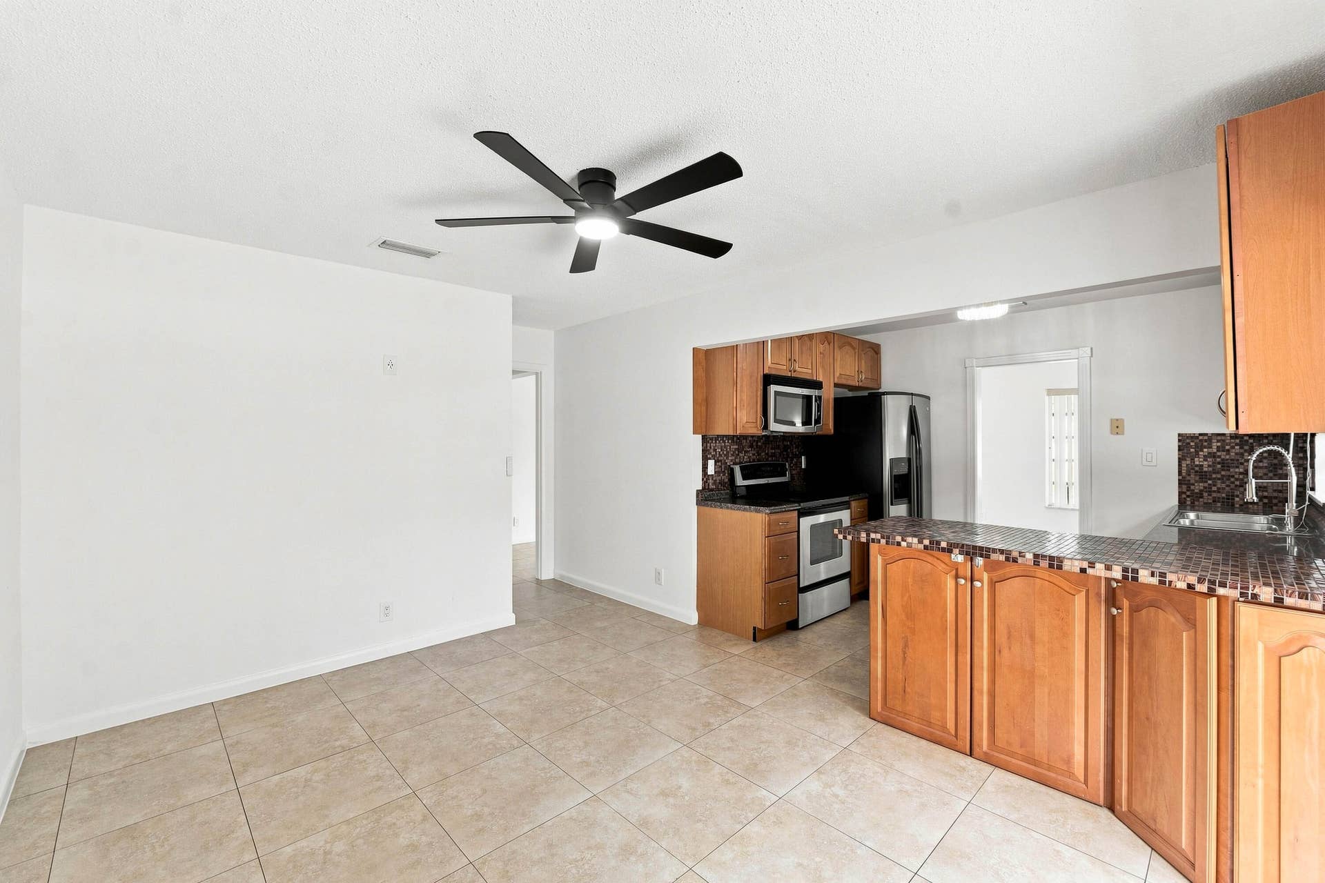 3310 NW 90th Avenue, #N, Coral Springs, FL 33065 Dining Area