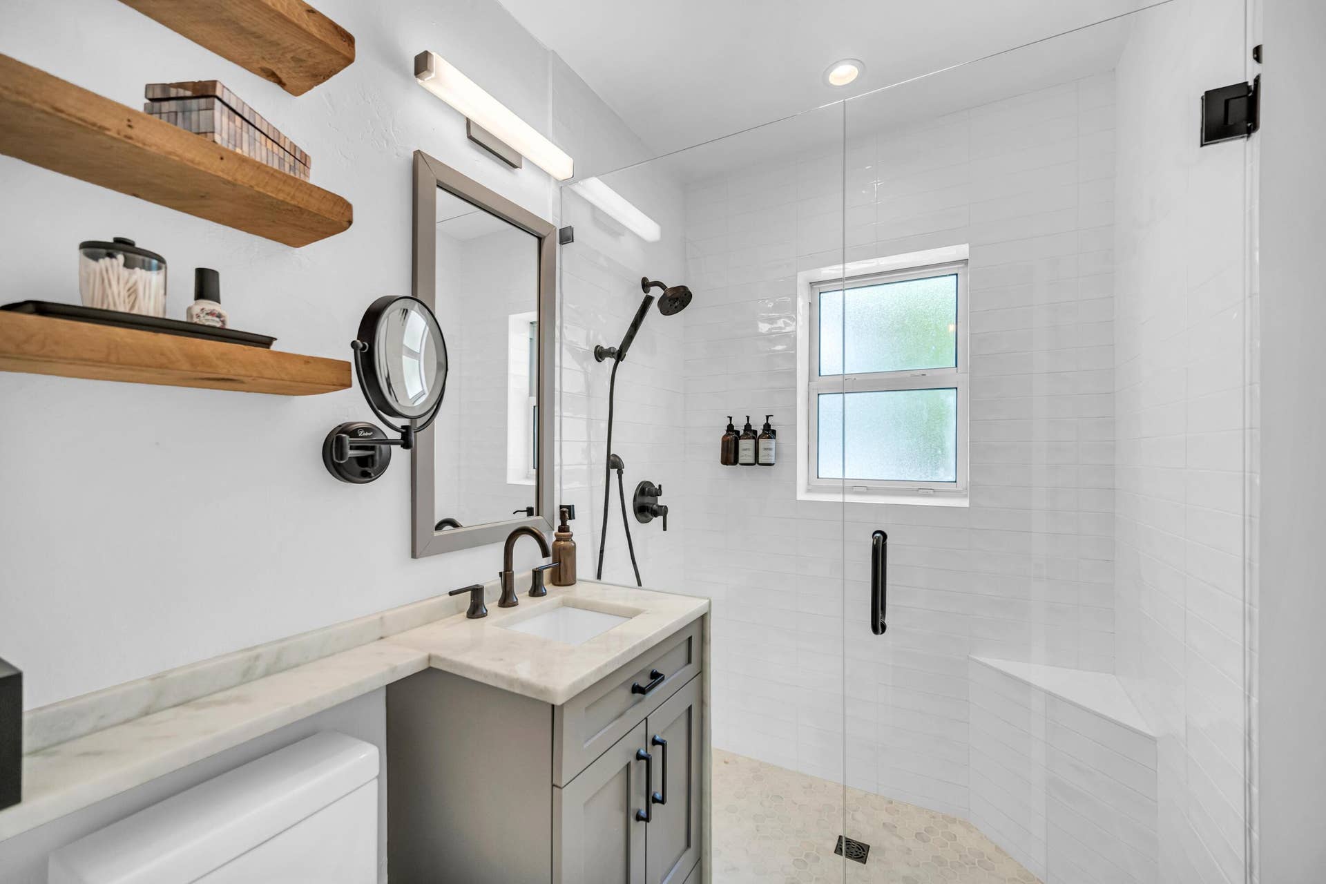 748 NE 17th Way, Fort Lauderdale, Fort Lauderdale, FL 33304 748 NE 17TH WAY--30