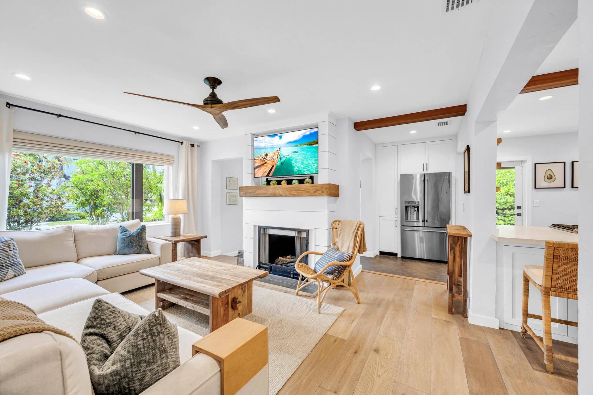 748 NE 17th Way, Fort Lauderdale, Fort Lauderdale, FL 33304 748 NE 17TH WAY--11