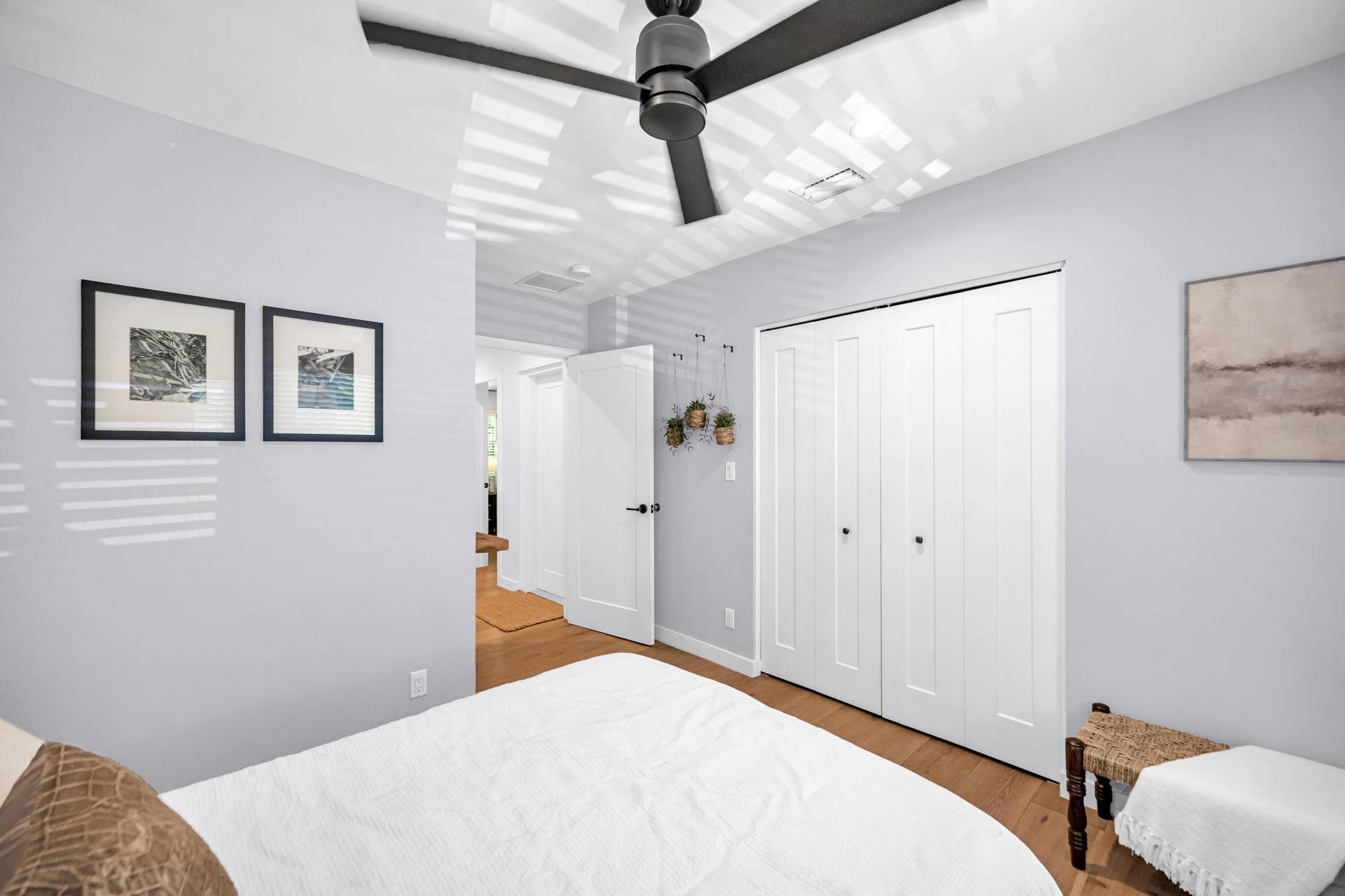 748 NE 17th Way, Fort Lauderdale, Fort Lauderdale, FL 33304 748 NE 17TH WAY--43
