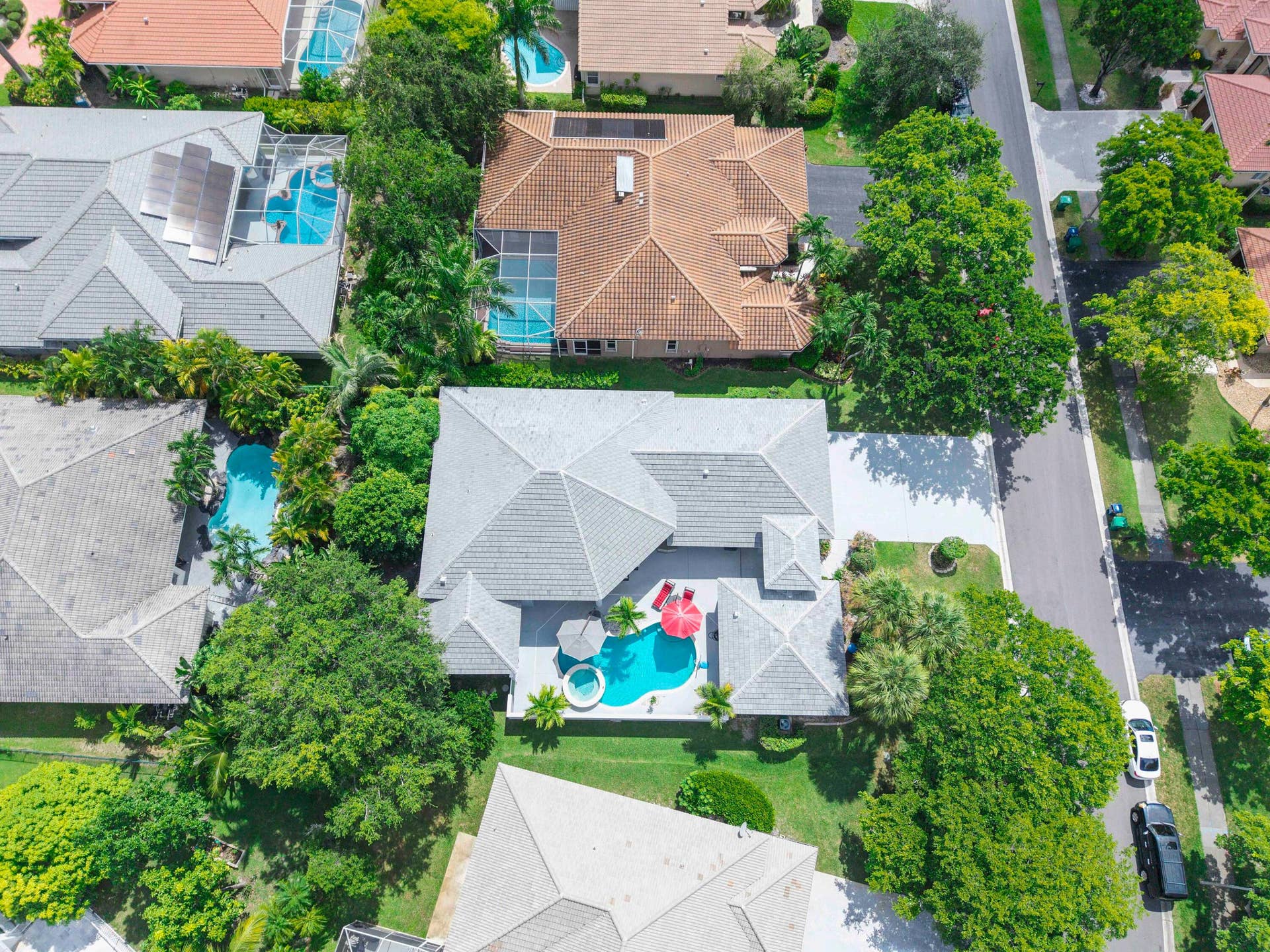 4862 Kensington Circle, Coral Springs, FL 33076 Aerial View of Home with Courtyard