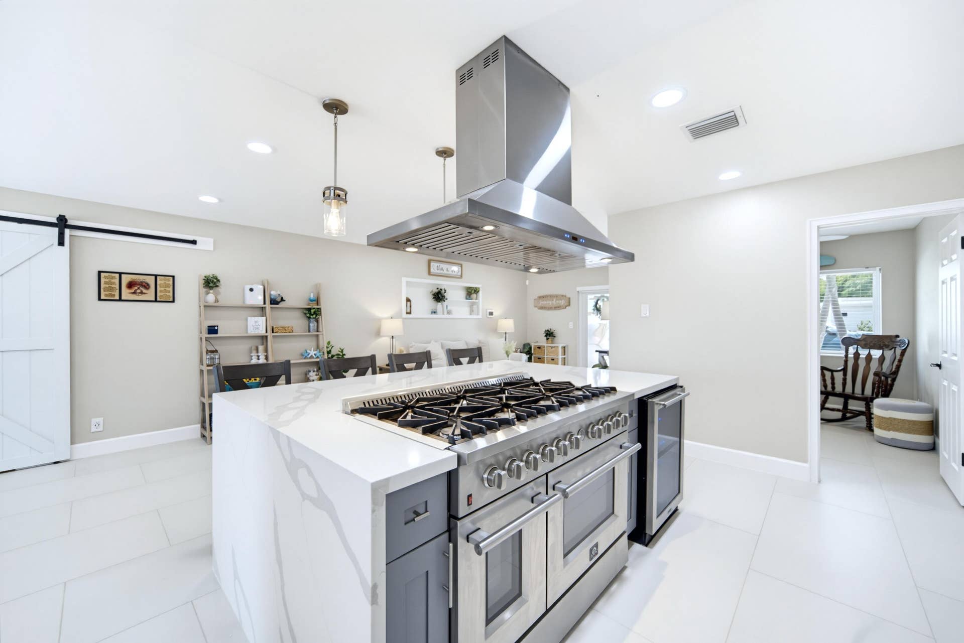 2360 SE 13TH Court, Pompano Beach, FL 33062 A7_00036