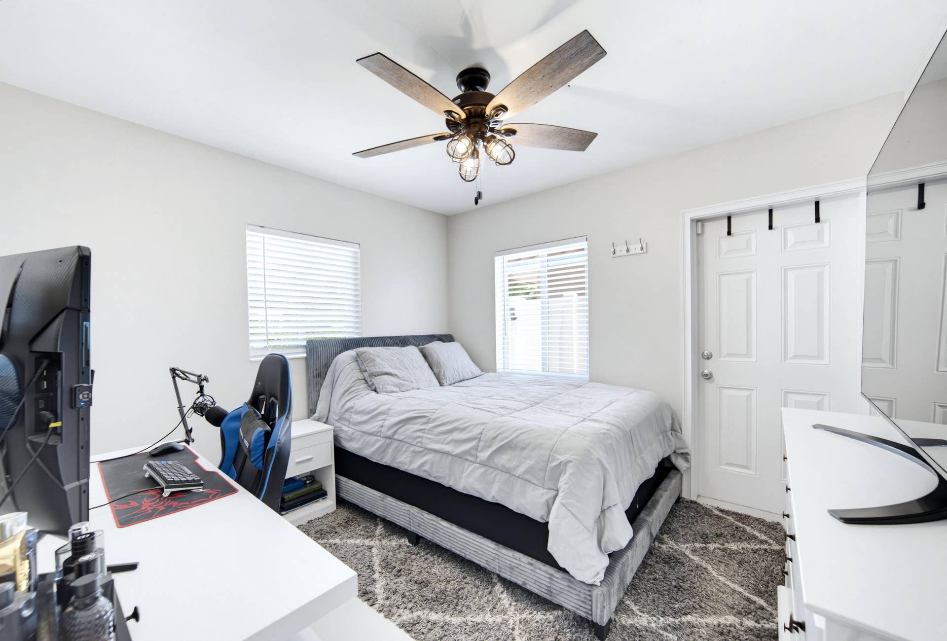 2360 SE 13TH Court, Pompano Beach, FL 33062 A7_00451