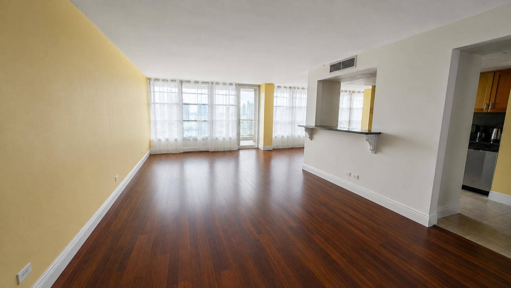 230 174TH Street, #1805, Sunny Isles Beach, FL 33160 Image Aug 13, 2026, 05_23_24 PM