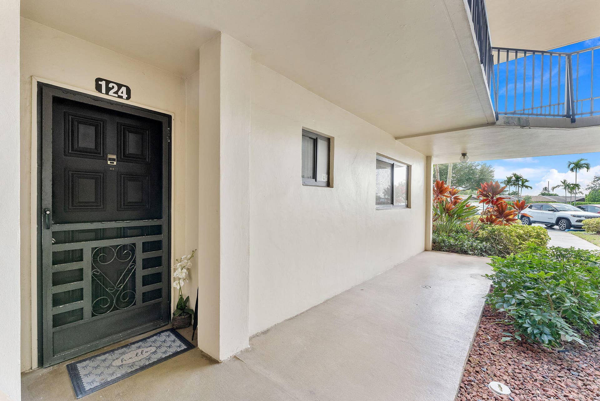 5280 Las Verdes Circle, #124, Delray Beach, FL 33484 23-web-or-mls-DSC00865
