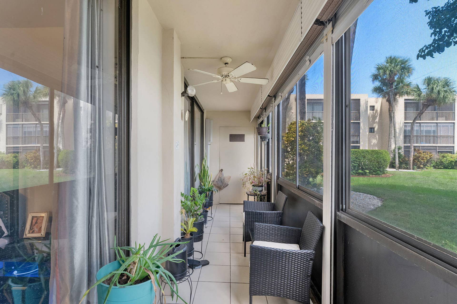 5280 Las Verdes Circle, #124, Delray Beach, FL 33484 21-web-or-mls-DSC00859