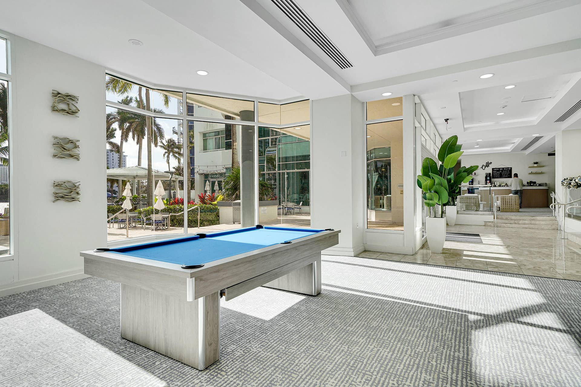 08_lobby