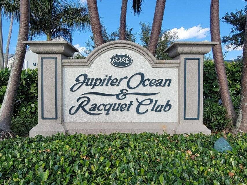 1605 S US HIGHWAY 1, #F306, Jupiter, FL 33477 JORC Main Entrance Sign