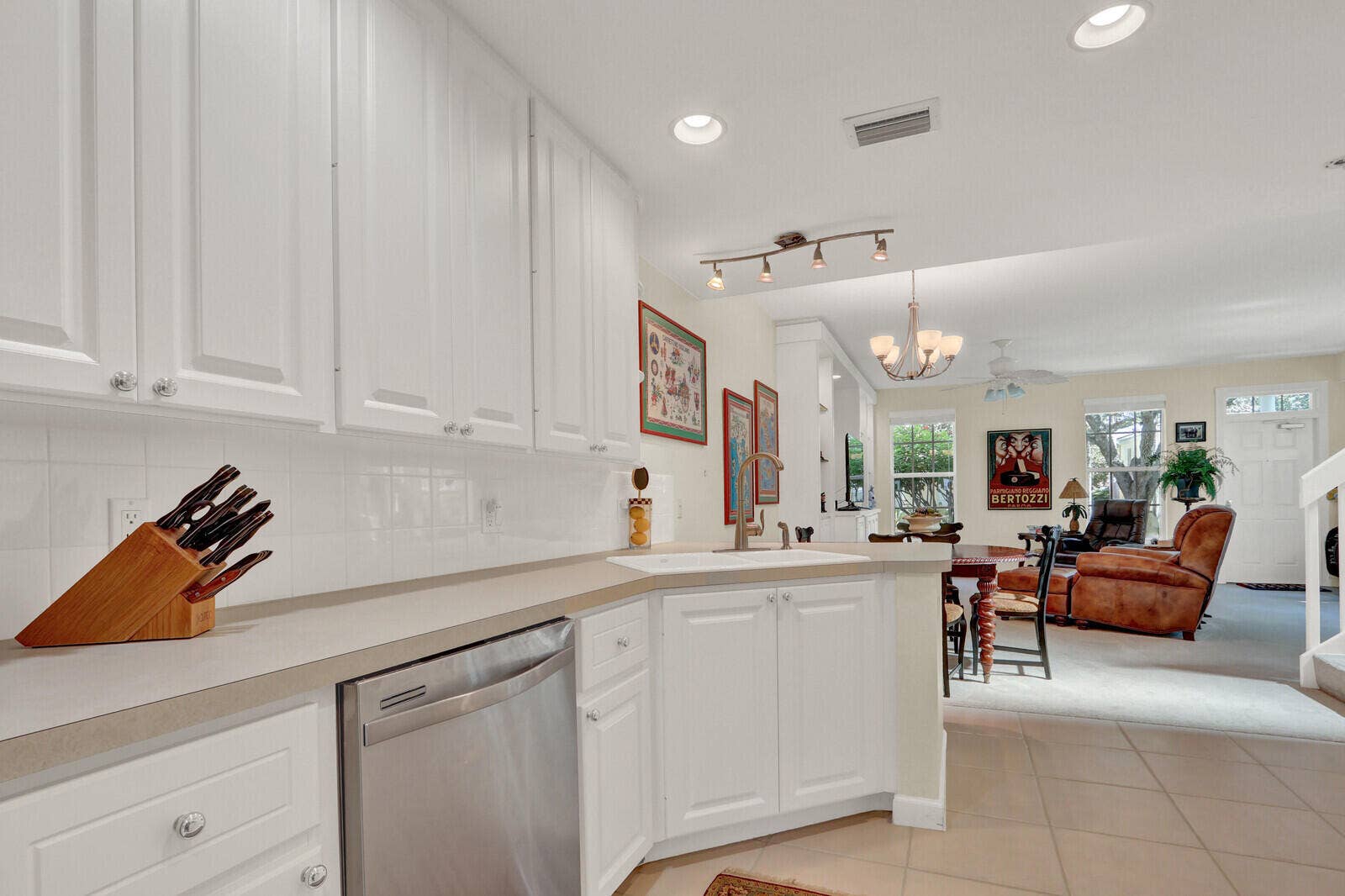 131 Radcliffe Court, Jupiter, FL 33458 14_IMG_1650_mls