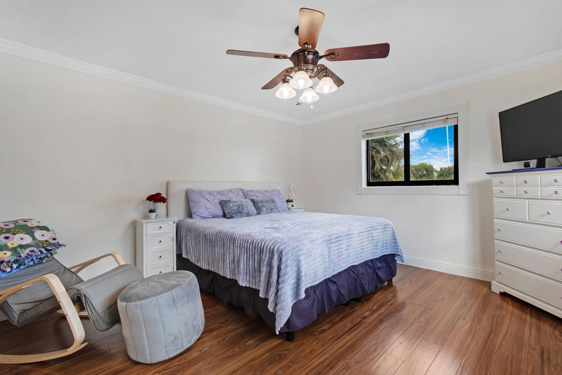 510 NW 93rd Terrace, Pembroke Pines, FL 33024 Primary Bedroom