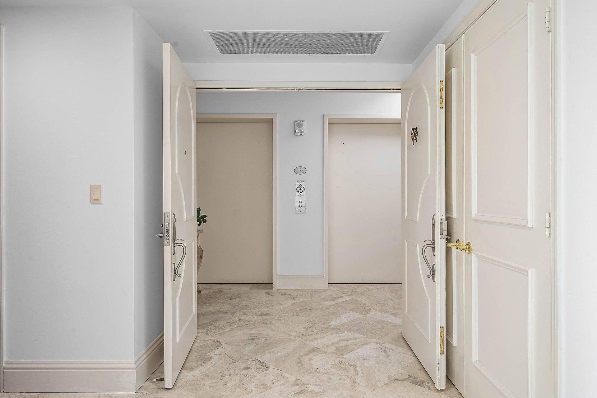 3700 S OCEAN Boulevard, #404, Highland Beach, FL 33487 Private Entrance