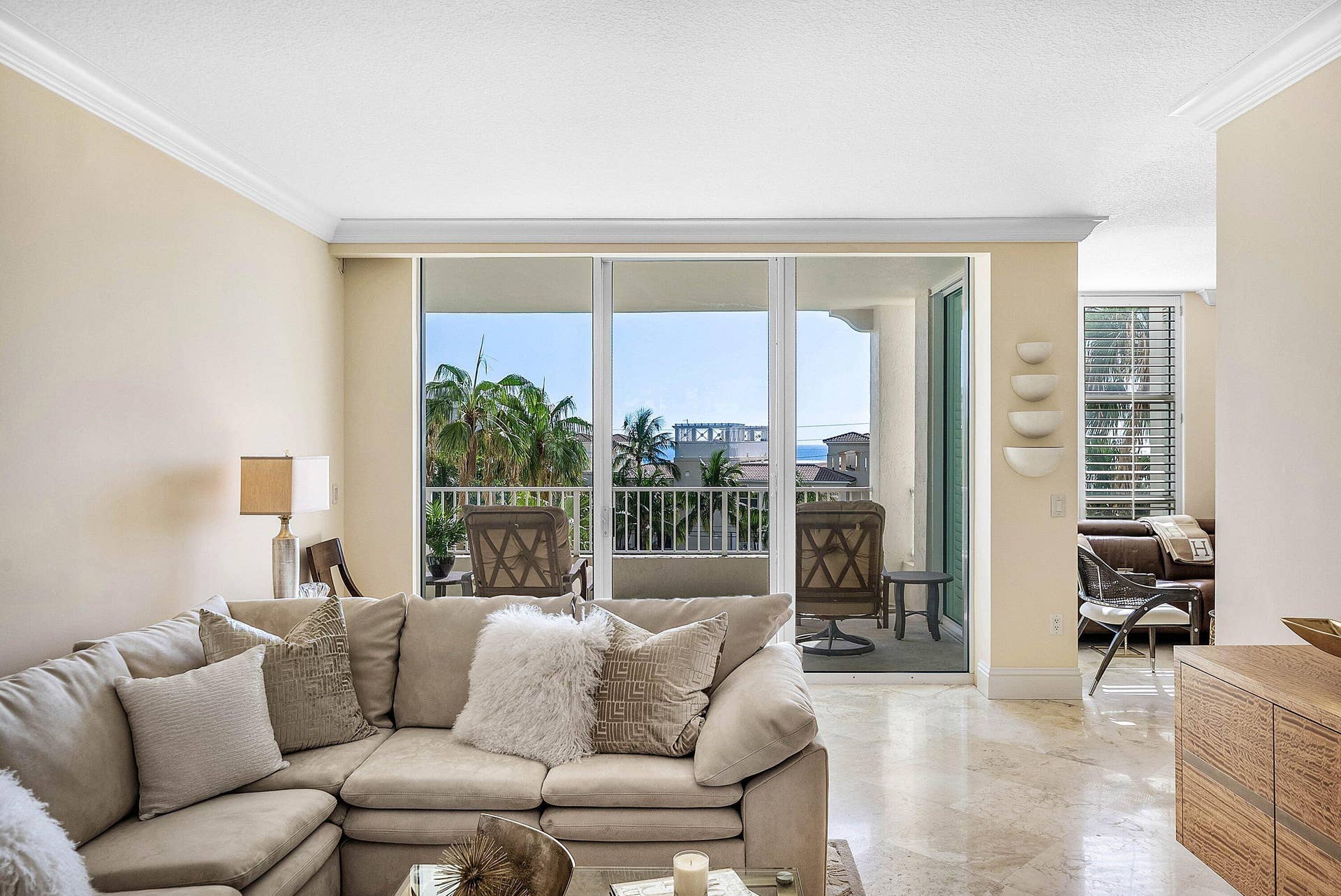 3700 S OCEAN Boulevard, #404, Highland Beach, FL 33487 Living Room