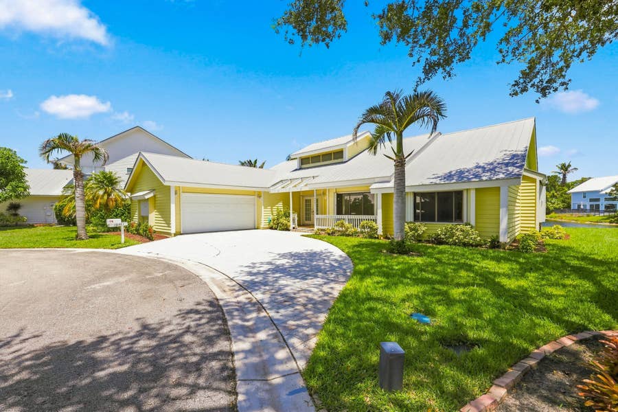 Property photo for 10461 SE AMBERJACK Court, Hobe Sound, FL
