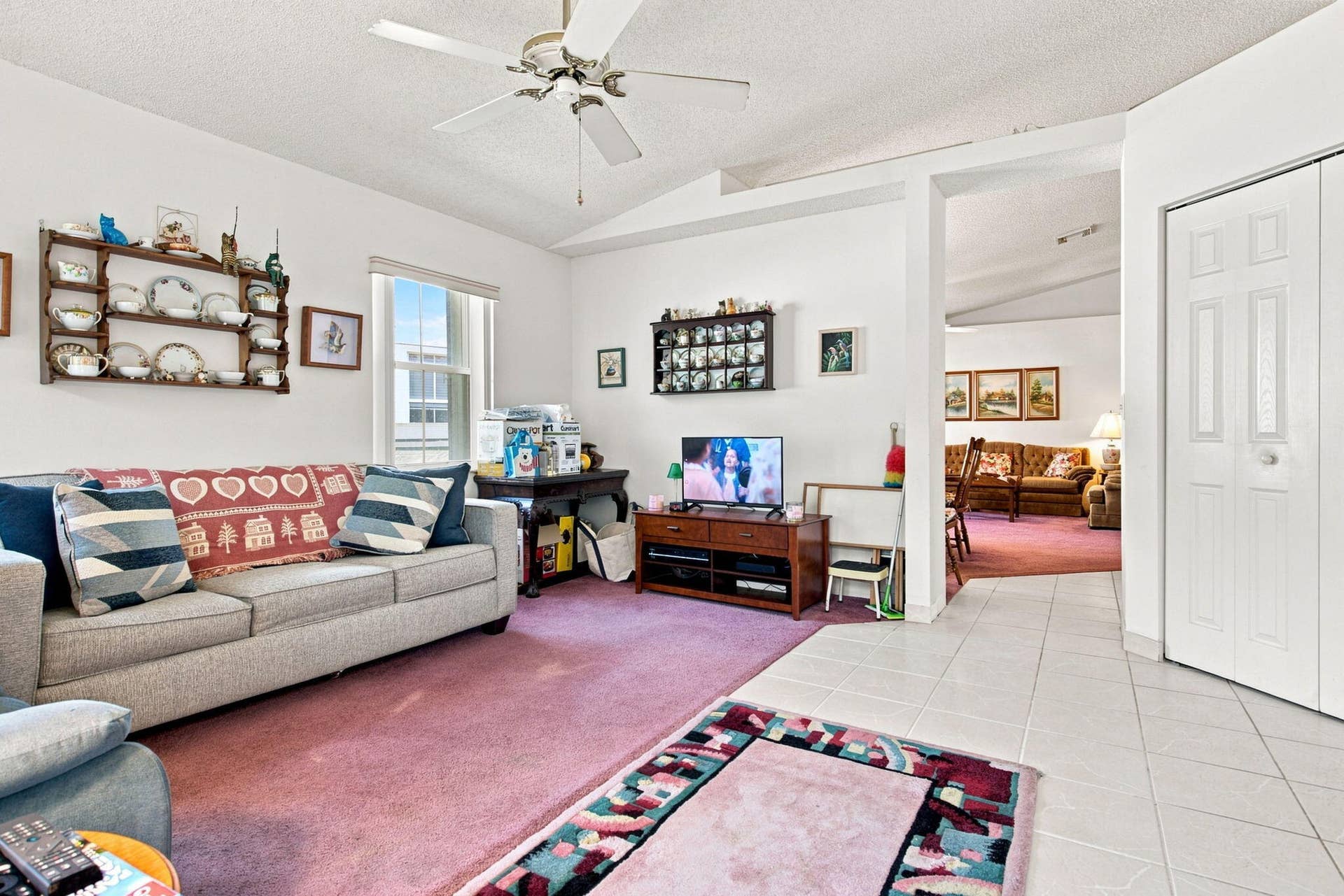 7460 NW 1st Manor, Plantation, FL 33317 Family Room