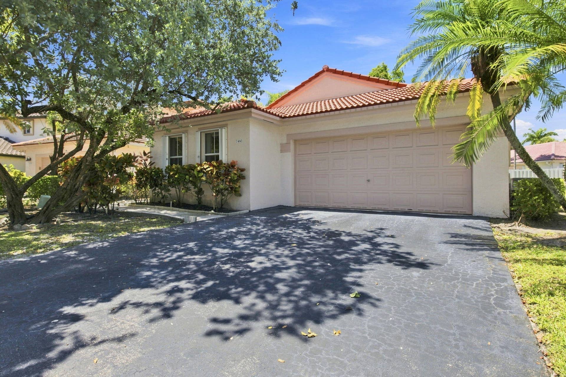 7460 NW 1st Manor, Plantation, FL 33317 Front of Home
