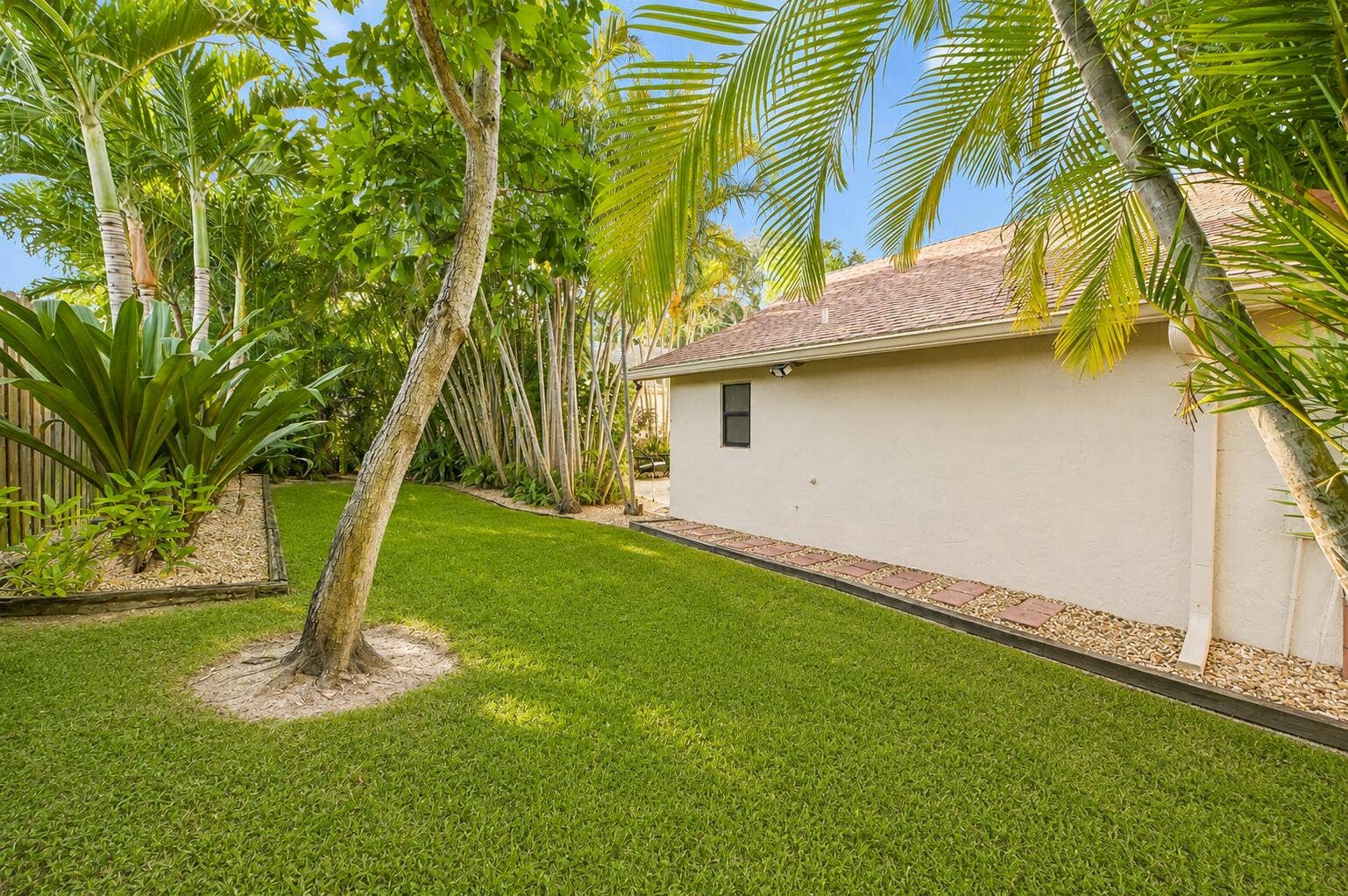 701 NW 25TH Avenue, Delray Beach, FL 33445 ChatGPT Image Aug 13, 2026, 07_40_15 PM