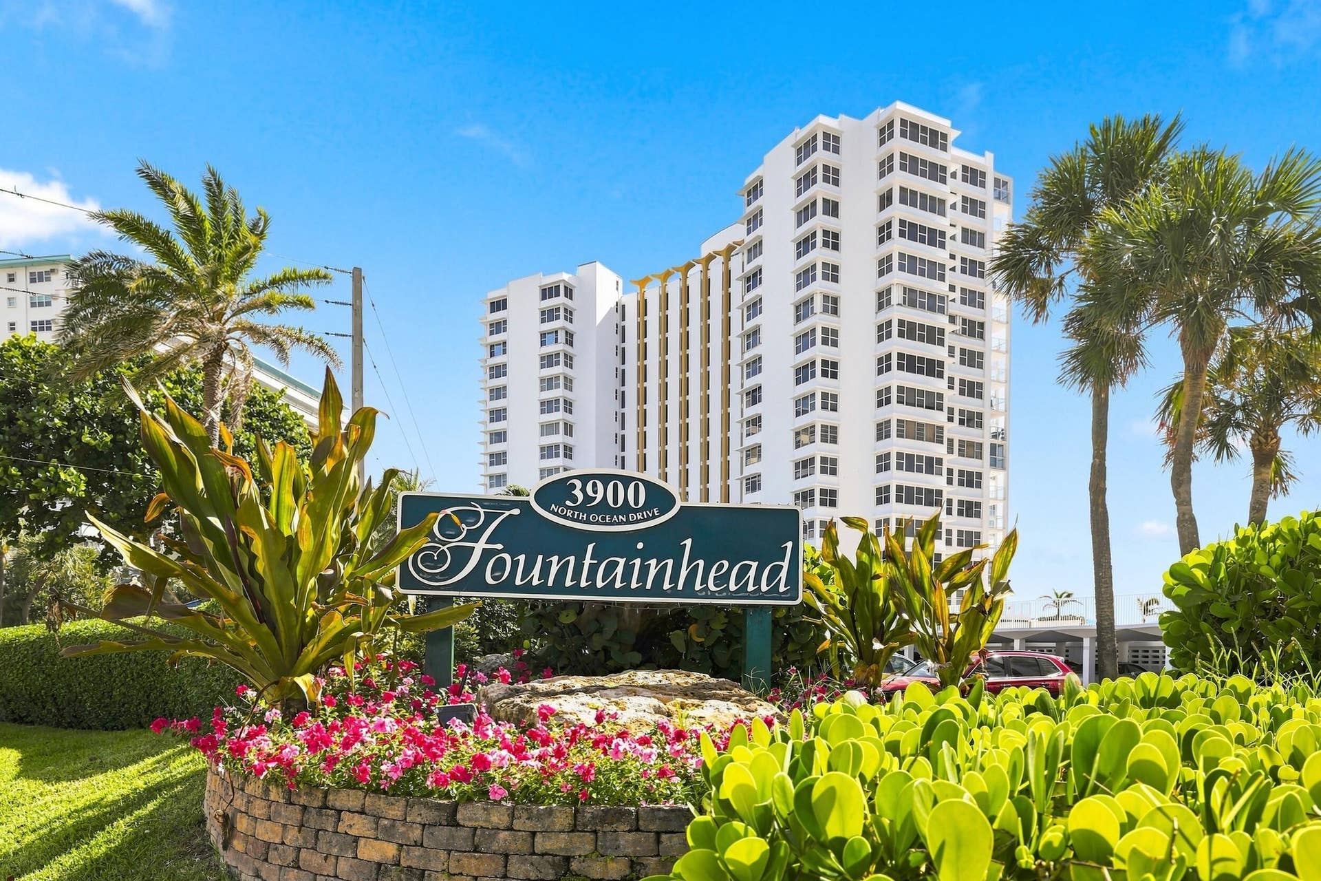 3900 N Ocean Drive, #4B, Lauderdale By The Sea, FL 33308 Front of building