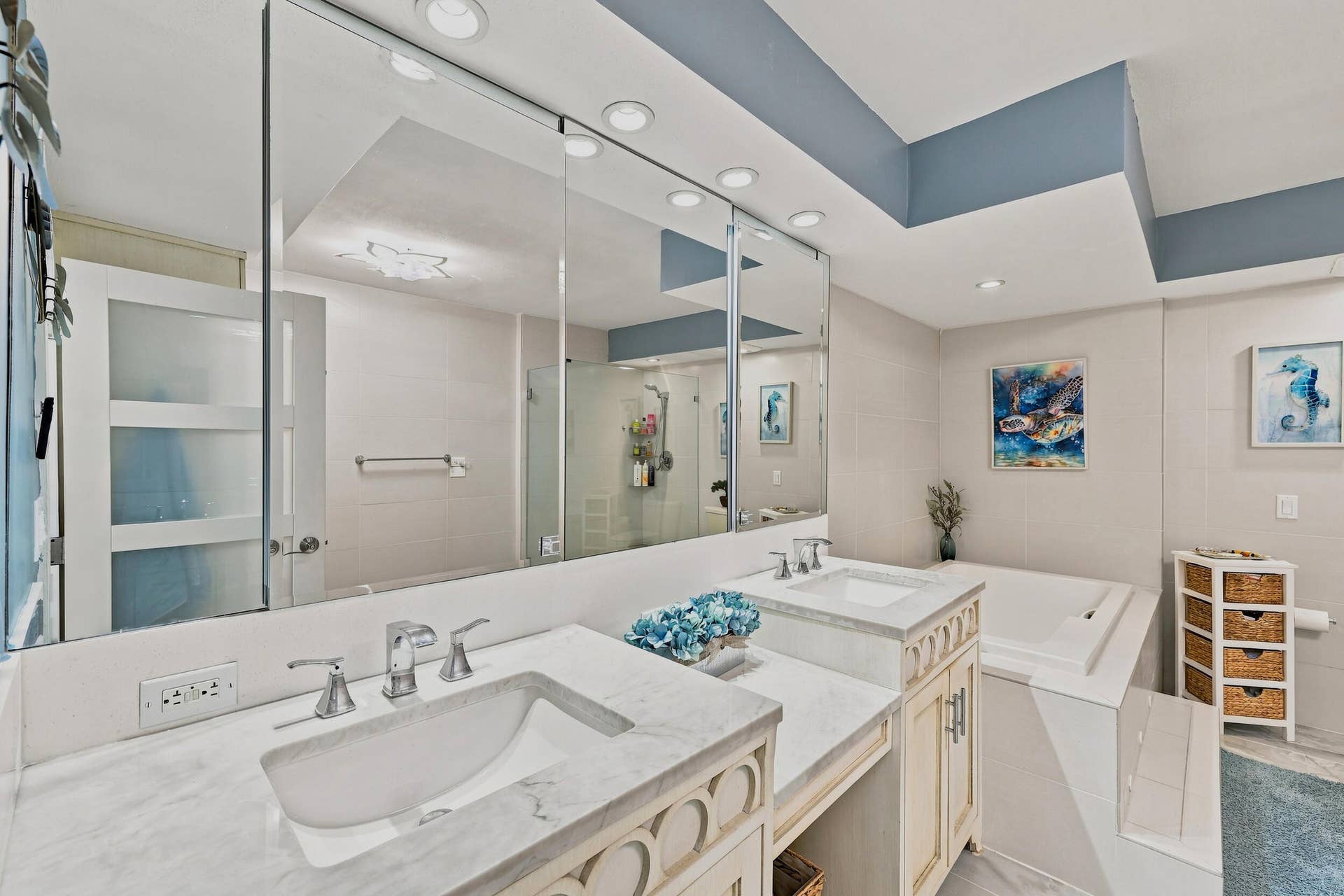 3900 N Ocean Drive, #4B, Lauderdale By The Sea, FL 33308 Primary bathroom