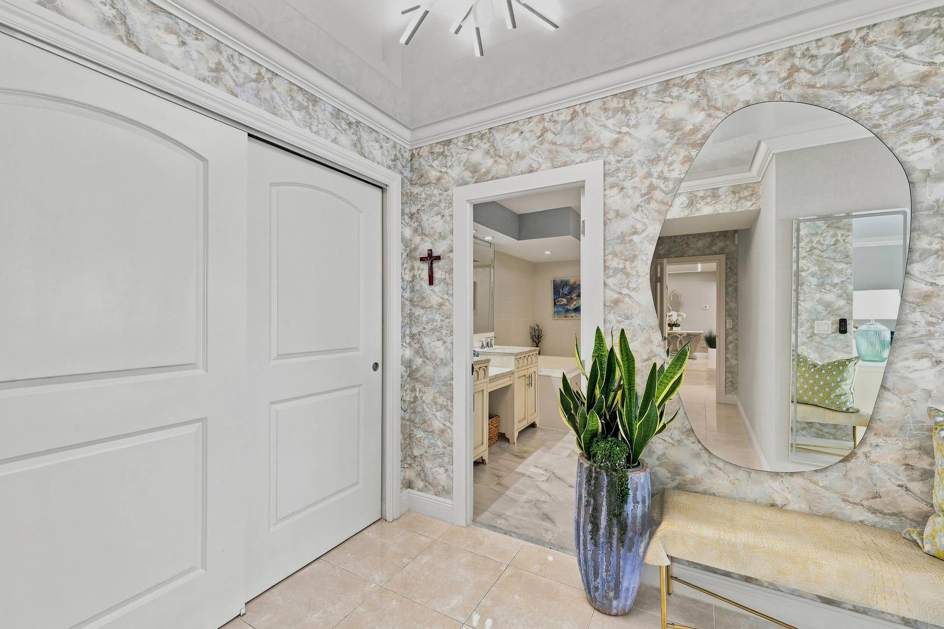 3900 N Ocean Drive, #4B, Lauderdale By The Sea, FL 33308 Hallyway storage closet #2
