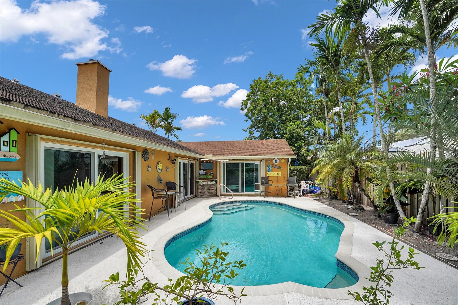 9811 NW 53rd Court, Coral Springs, FL 33076 Photo 5