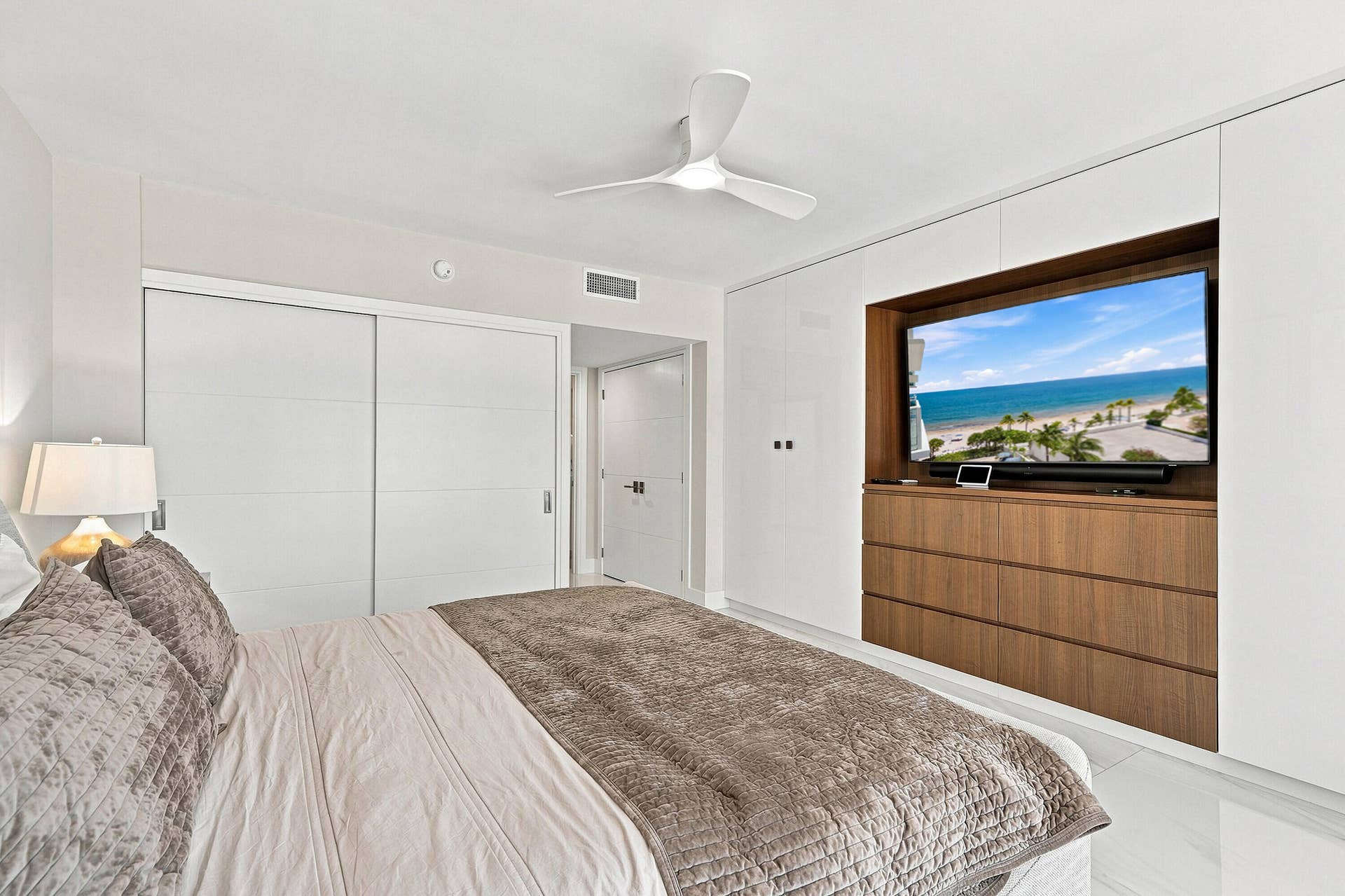 3550 Galt Ocean Drive, #704, Fort Lauderdale, FL 33308 20_primary bedroom