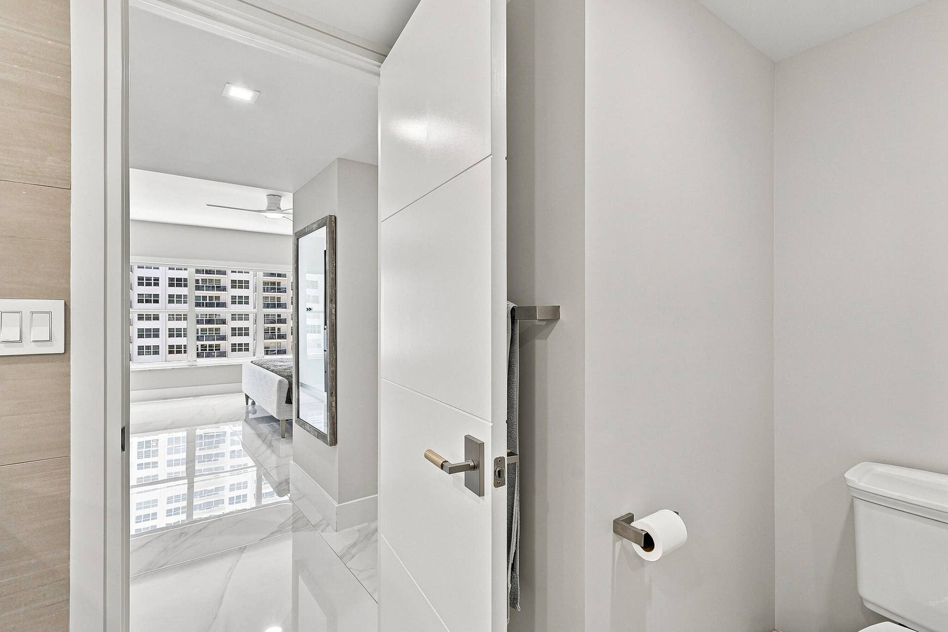 3550 Galt Ocean Drive, #704, Fort Lauderdale, FL 33308 26_primary bathroom