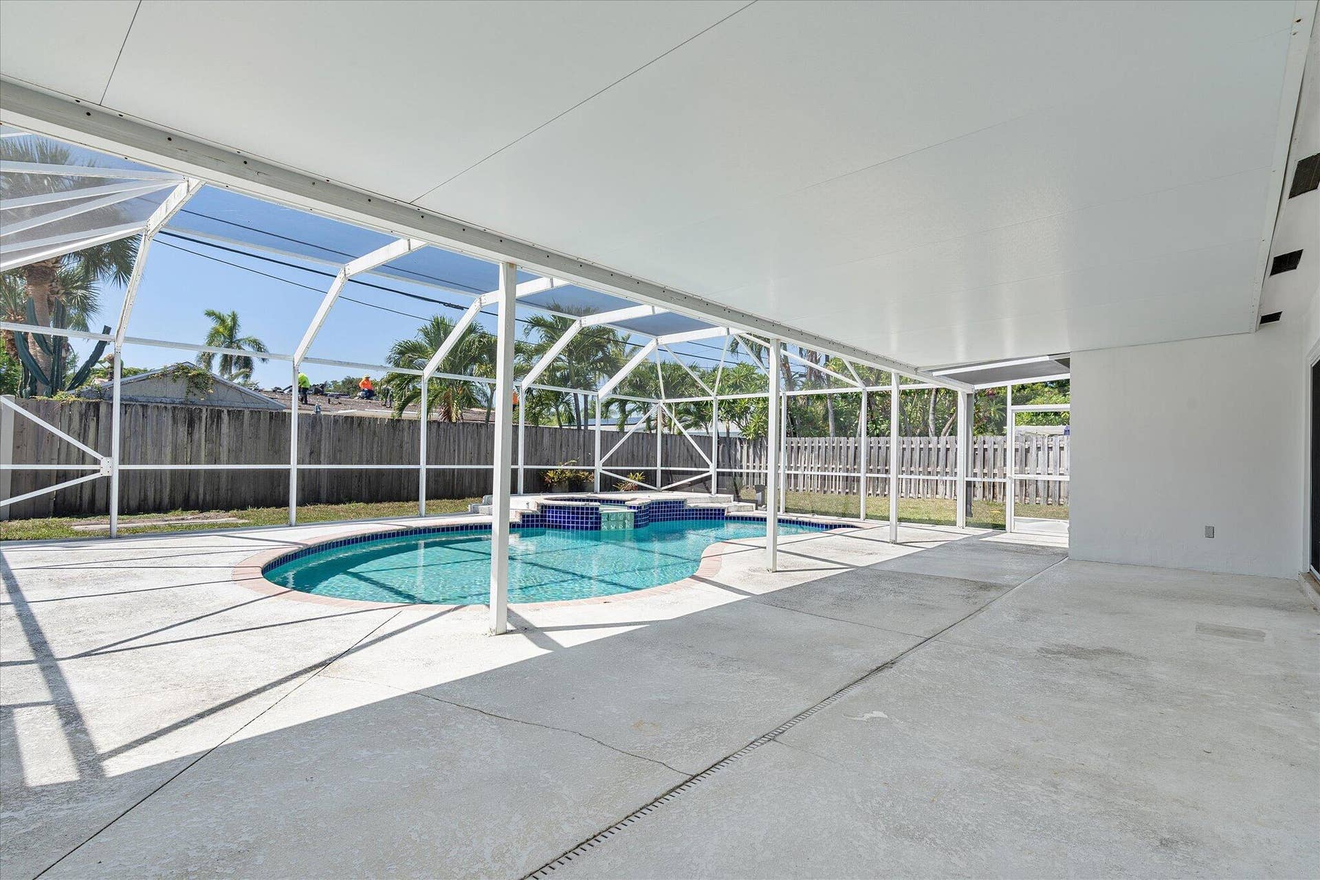 1400 NE 42nd Court, Oakland Park, FL 33334 36-1400 NE 42nd Ct day 2_036