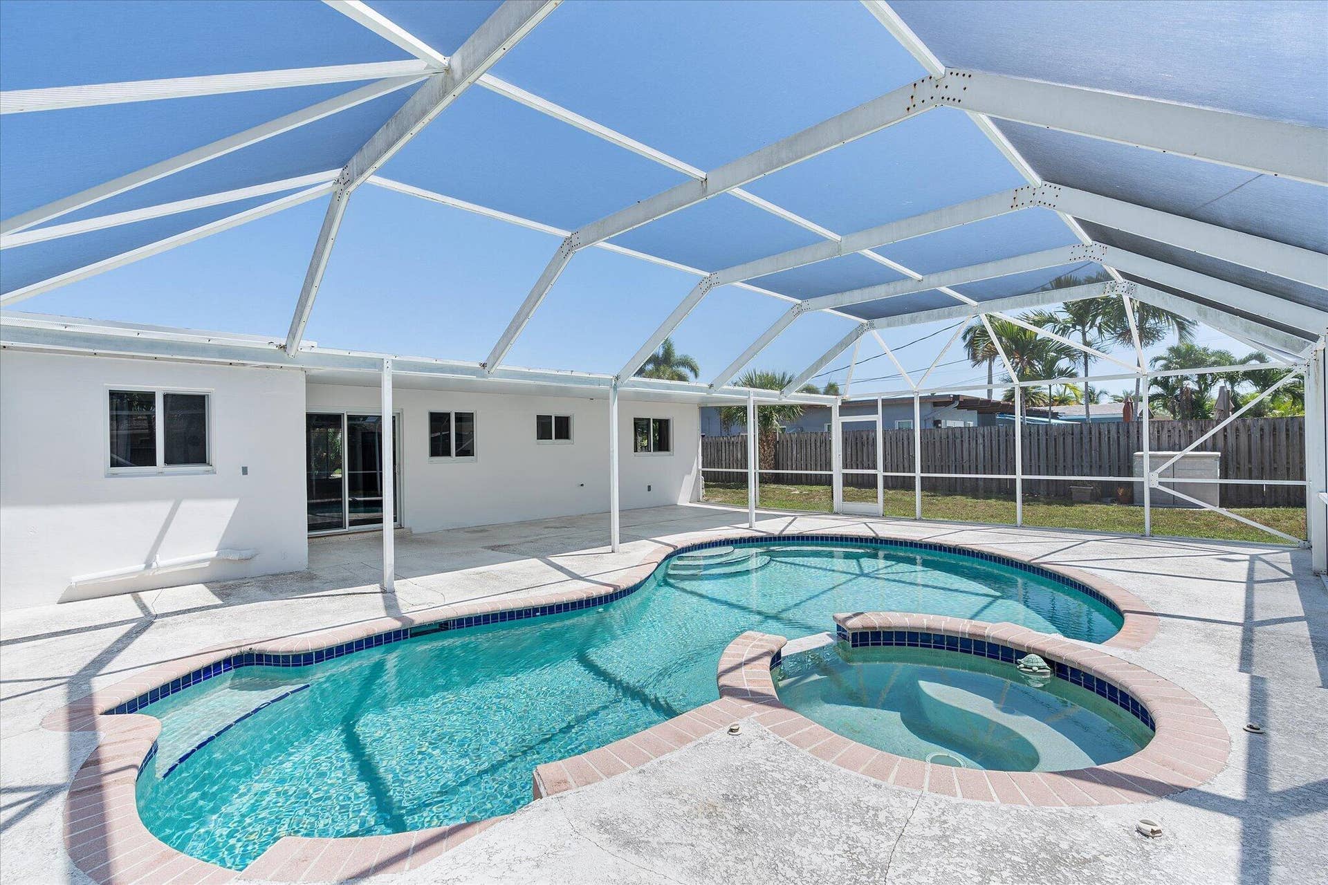 1400 NE 42nd Court, Oakland Park, FL 33334 38-1400 NE 42nd Ct day 2_038