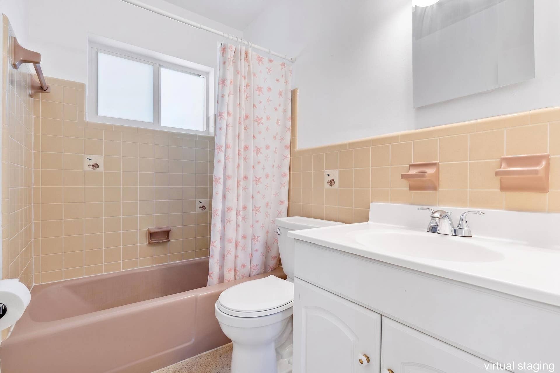 1400 NE 42nd Court, Oakland Park, FL 33334 Bathroom v2