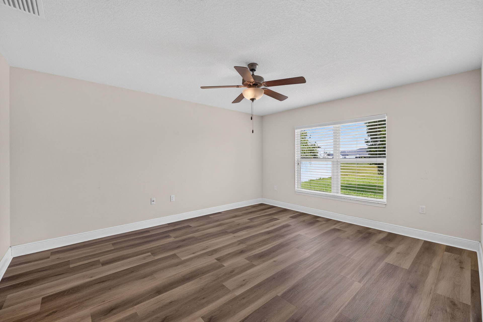 26-web-or-mls-3A5A8894