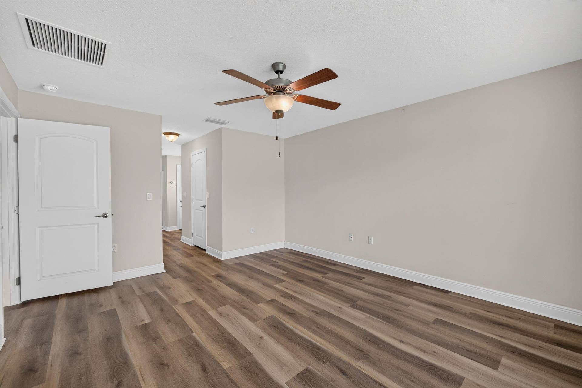 27-web-or-mls-3A5A8900