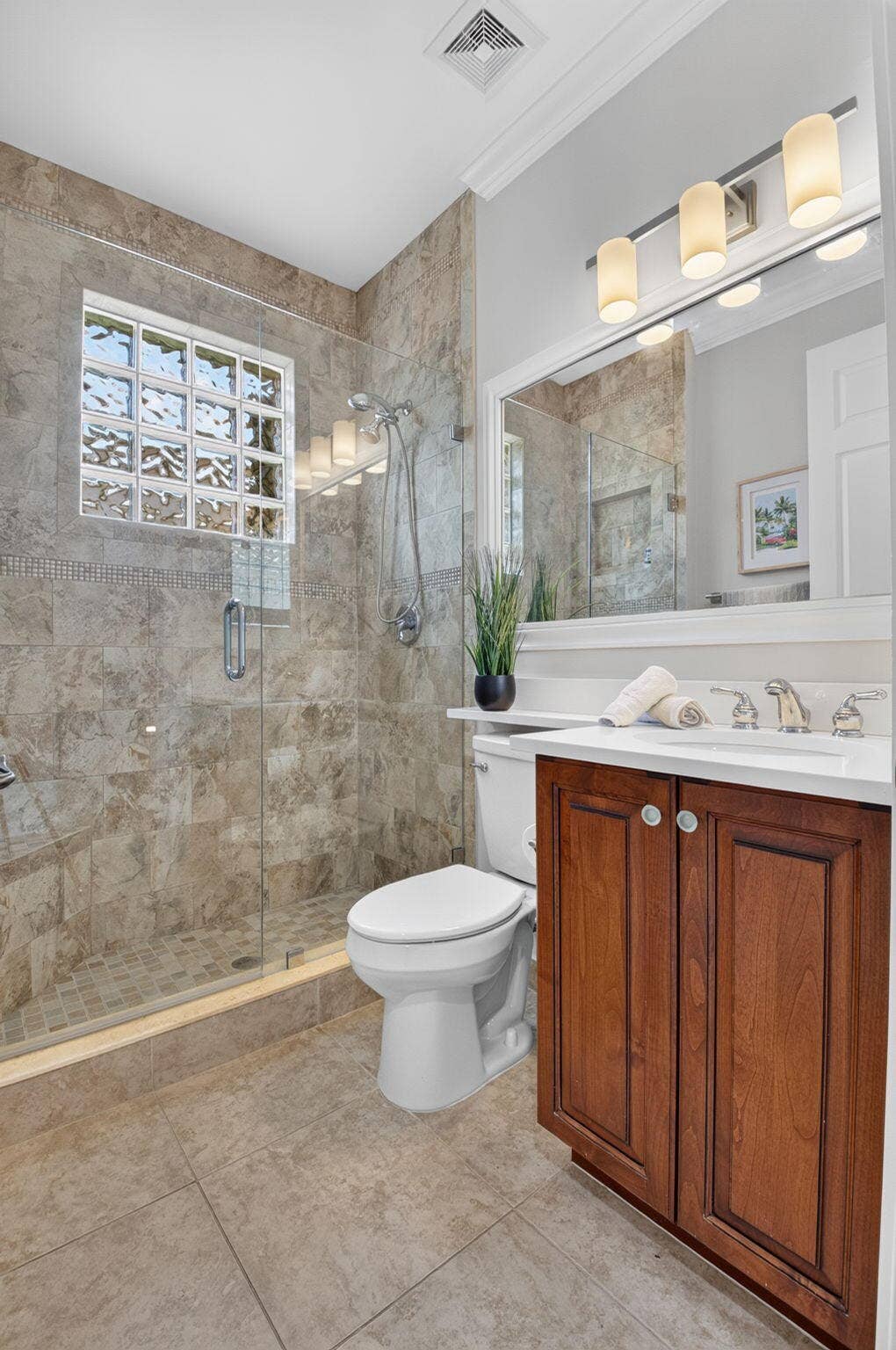 6674 Camarillo Terrace Lane, Delray Beach, FL 33446 Guest Full Bath
