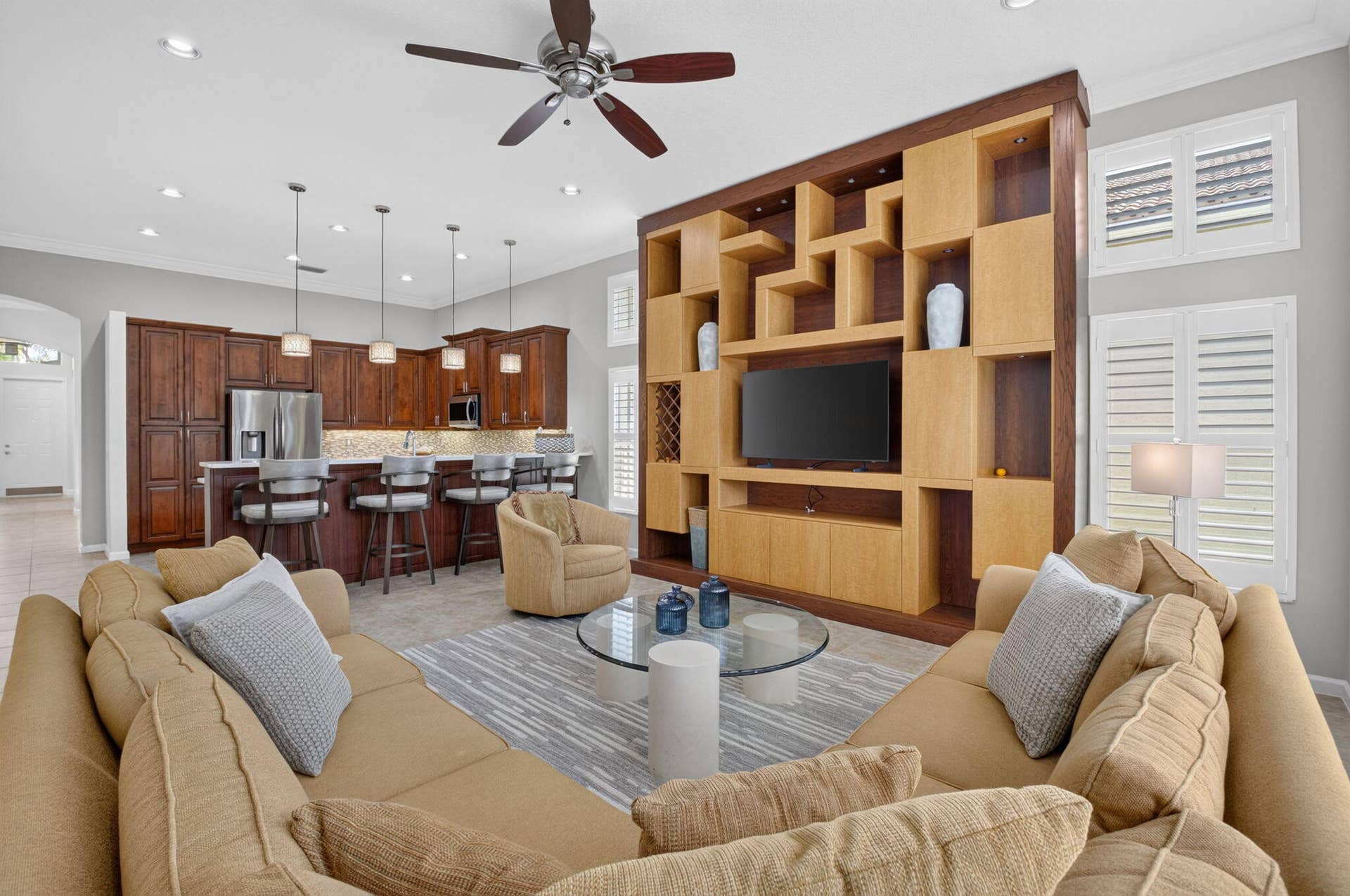 6674 Camarillo Terrace Lane, Delray Beach, FL 33446 Great entertaining Space