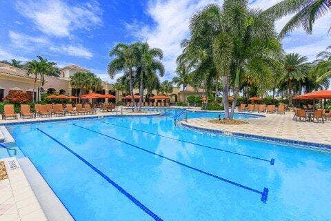6674 Camarillo Terrace Lane, Delray Beach, FL 33446 Lap Lanes