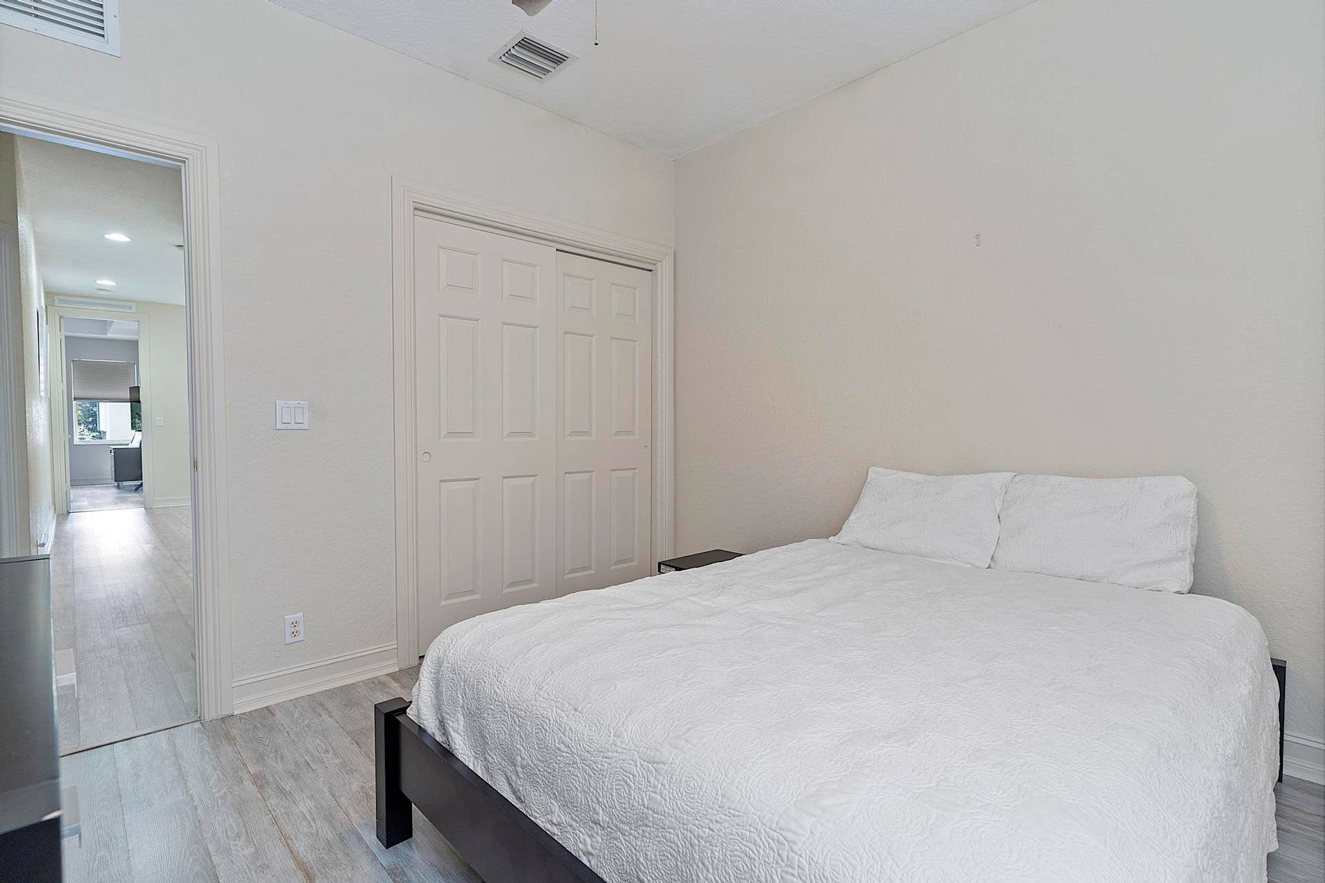 120 NW 117TH Terrace, Plantation, FL 33325 120 NW 117th Ter, Plantation, FL 33325 -