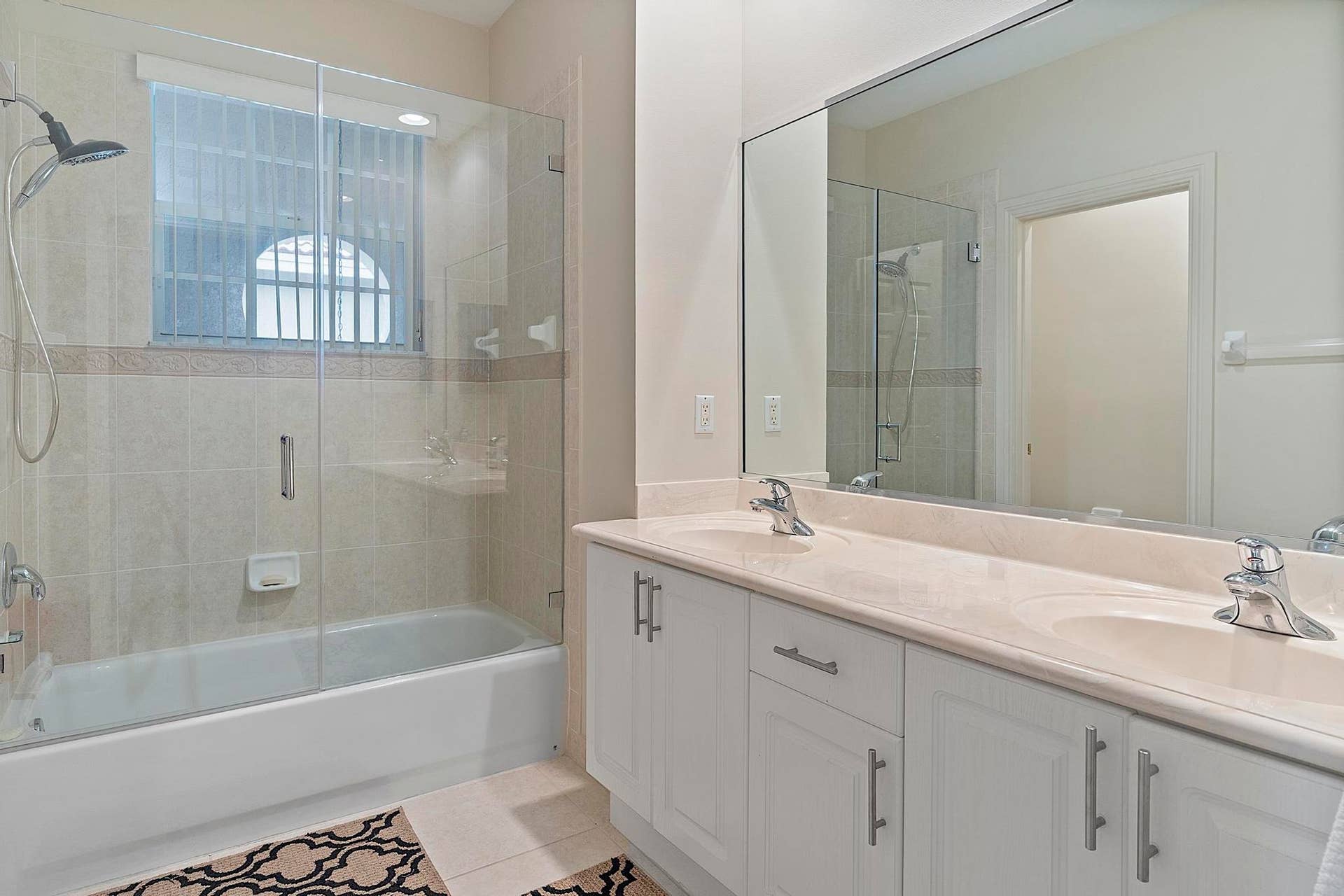 120 NW 117TH Terrace, Plantation, FL 33325 120 NW 117th Ter, Plantation, FL 33325 -
