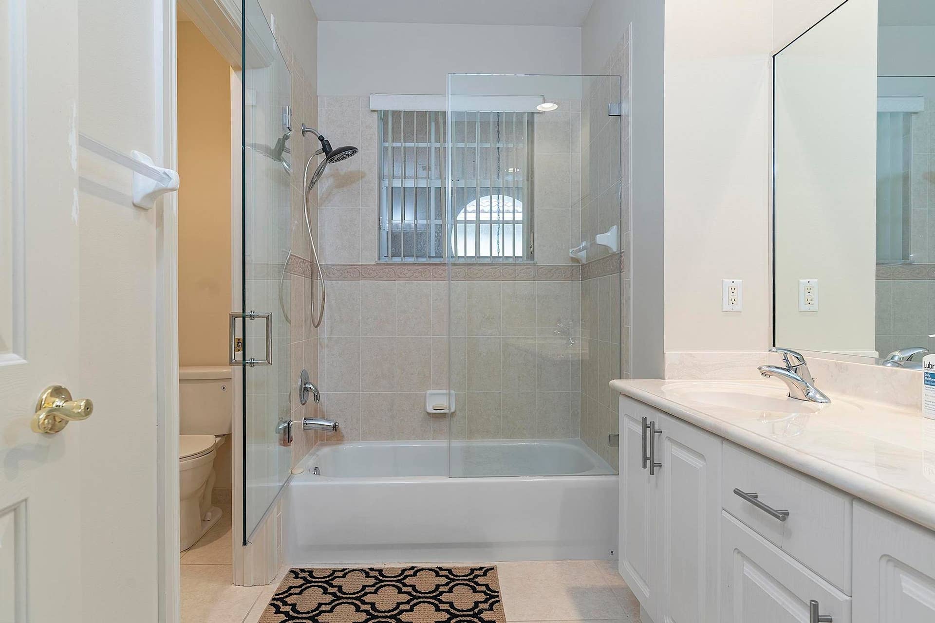 120 NW 117TH Terrace, Plantation, FL 33325 120 NW 117th Ter, Plantation, FL 33325 -